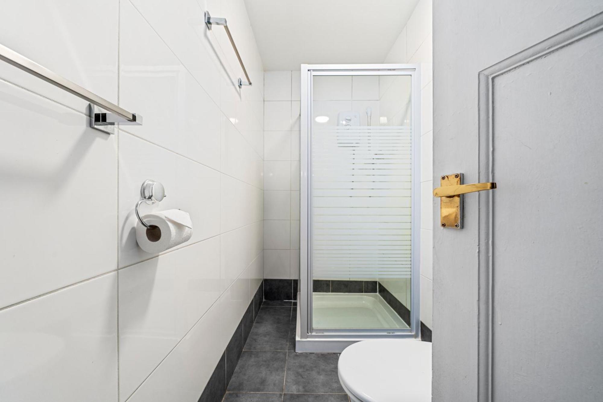 Hébergement de vacances 5-bedroom In Sleeps 14 Londres
