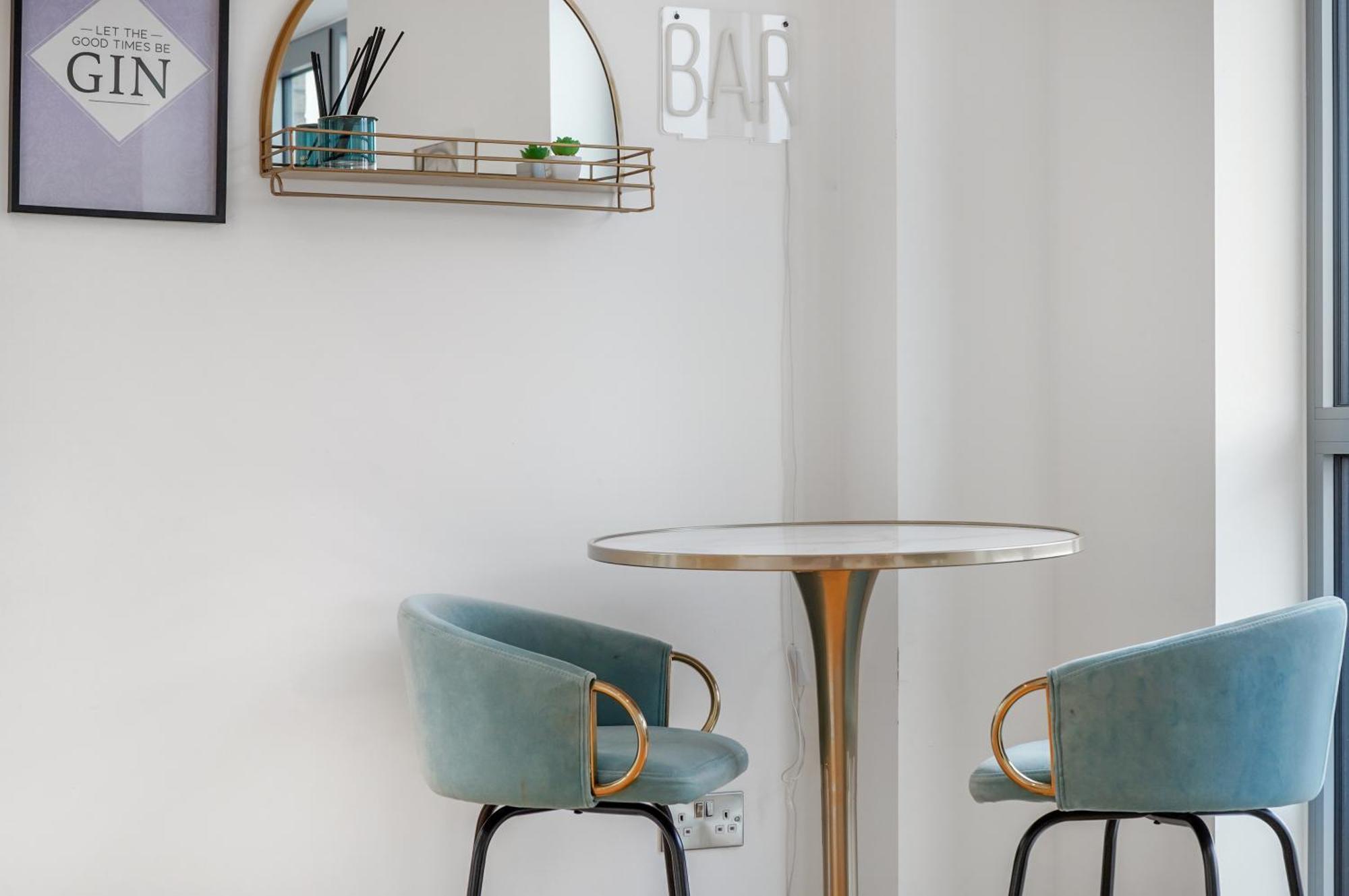 Appartement Chic 3-bedroom Flat With Private Balcony In Battersea Londres