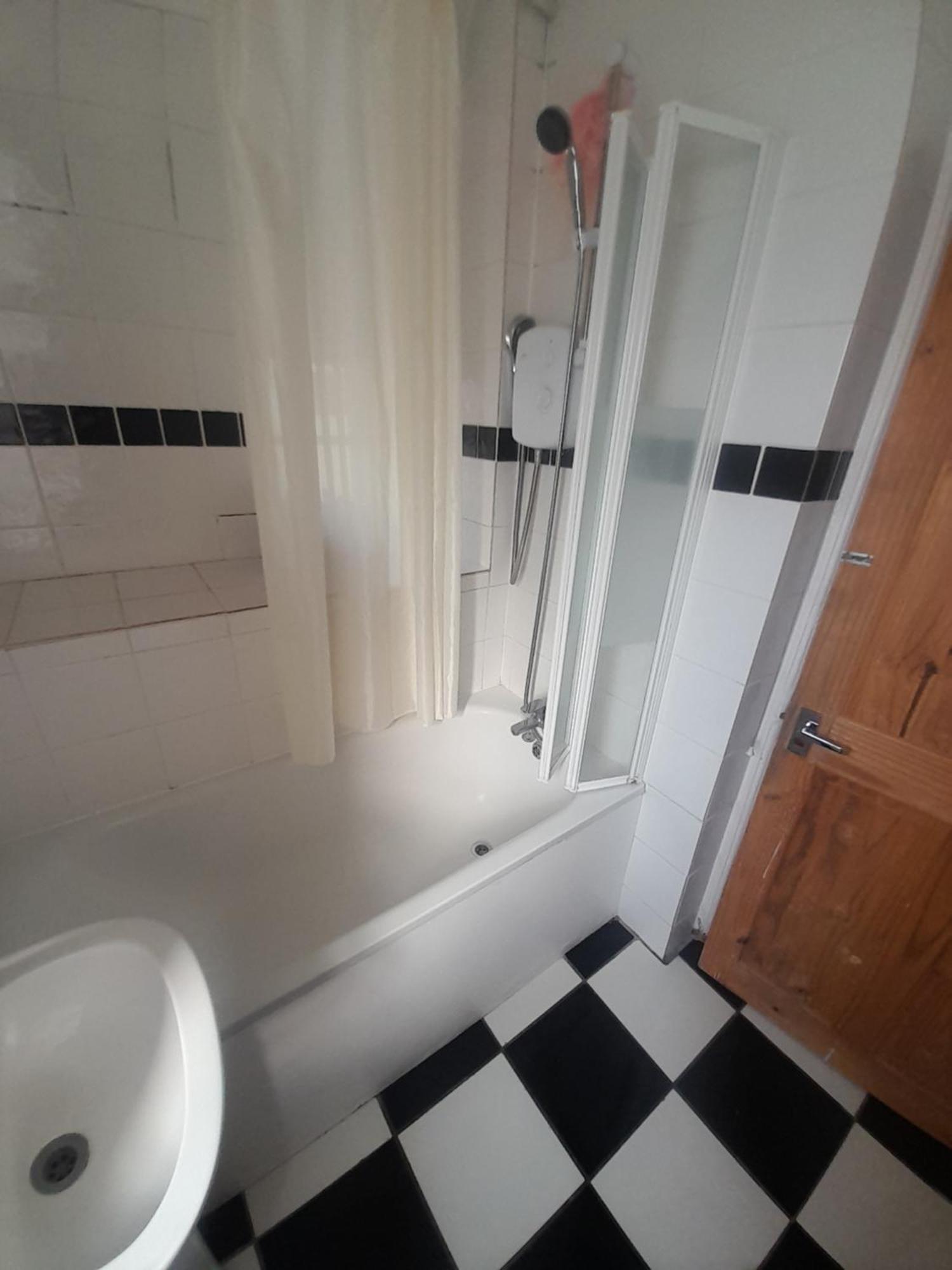 Big Double Room, Great Location Séjour chez l'habitant