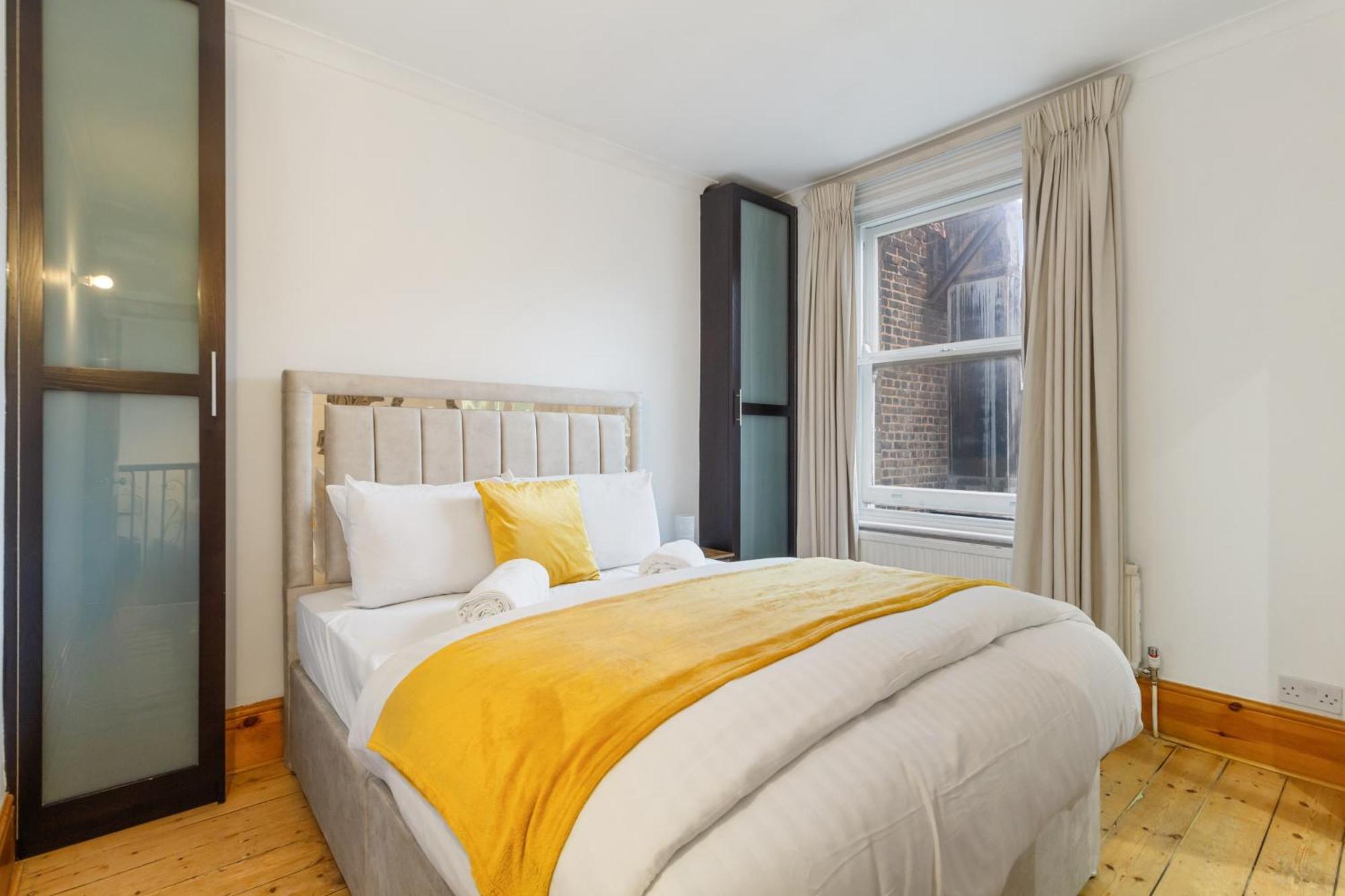 Elegant 3-bedroom In The Heart Of Piccadilly Circus No Lift- 4gl Appartement
