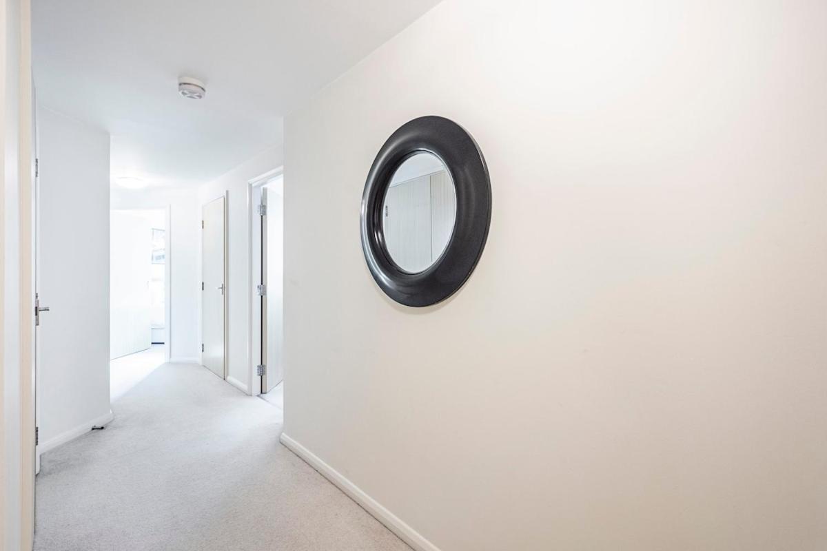 2 Bedroom , Zone 1 , 2 Mins Walk Tube , Offers , Sleeps 5 Londres