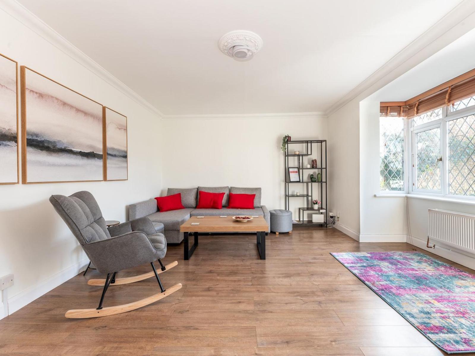 Hébergement de vacances Pass The Keys Bright Spacious 4br House Elizabeth Line