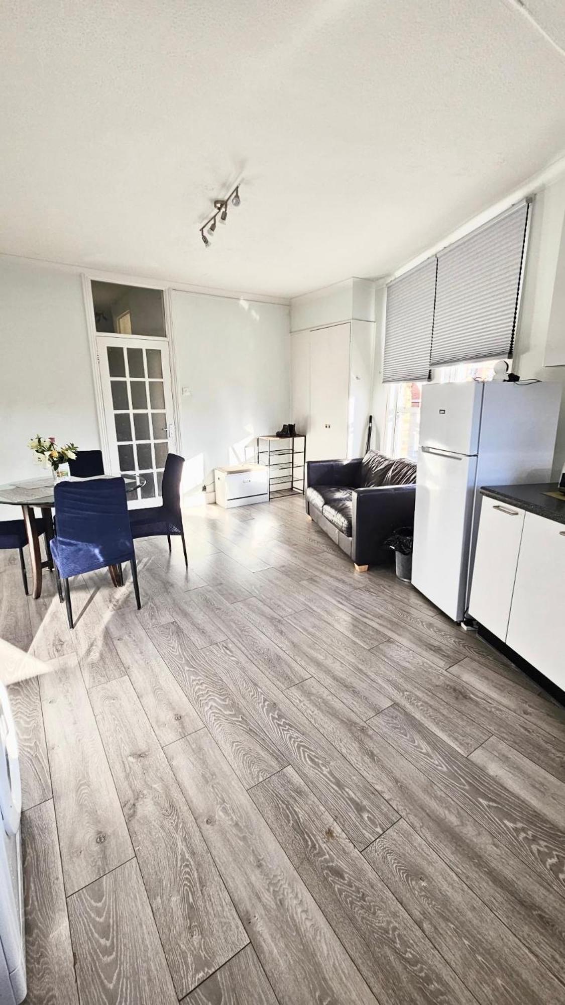 Pensión Single Near Bayswater Close To Tube & Bus Londres