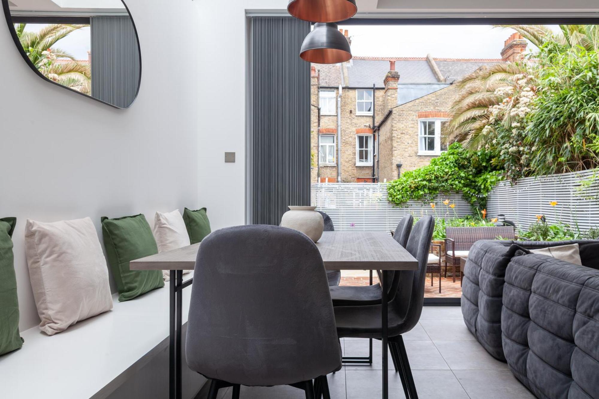 Sophisticated House In Clapham Londen