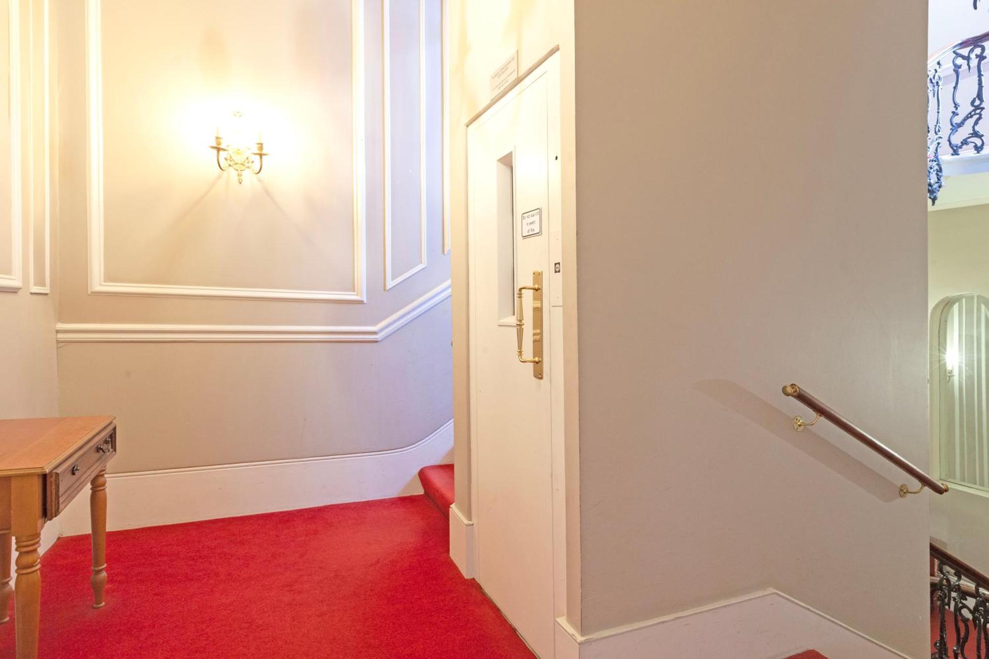 Luxury One Bedroom Mezzanine In Paddington Appartement