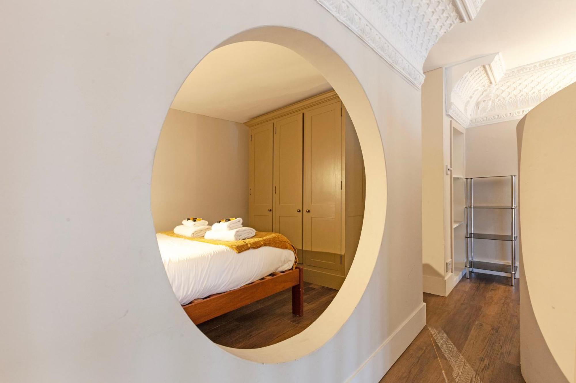 Luxury One Bedroom Mezzanine In Paddington Londres