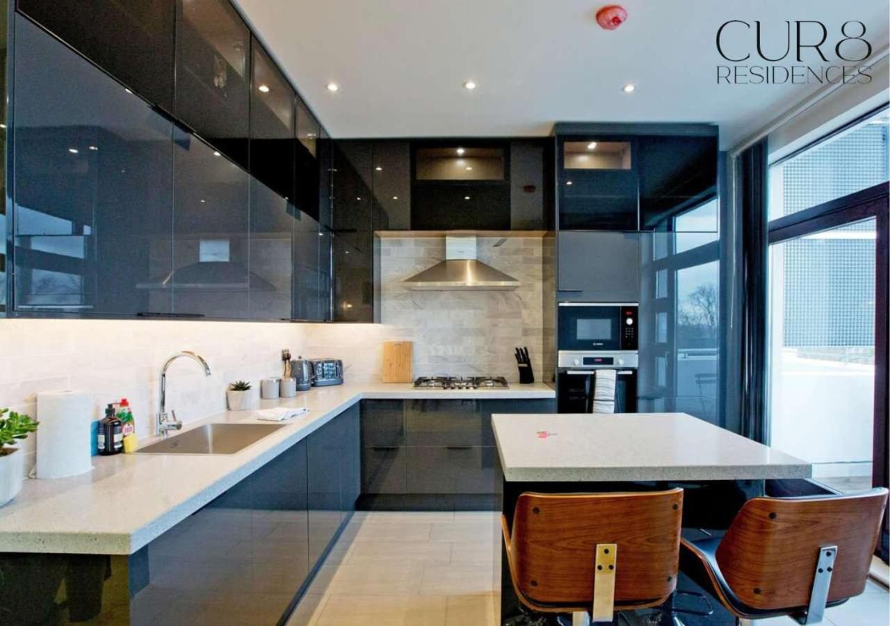Stylish Penthouse With Views / Balcony Ac Apartamento