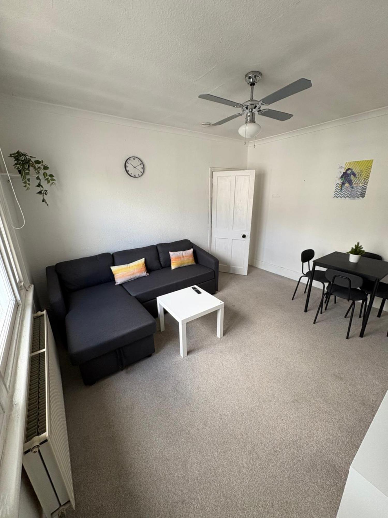 1 Bed In Shepherds Bush-westfield Appartement