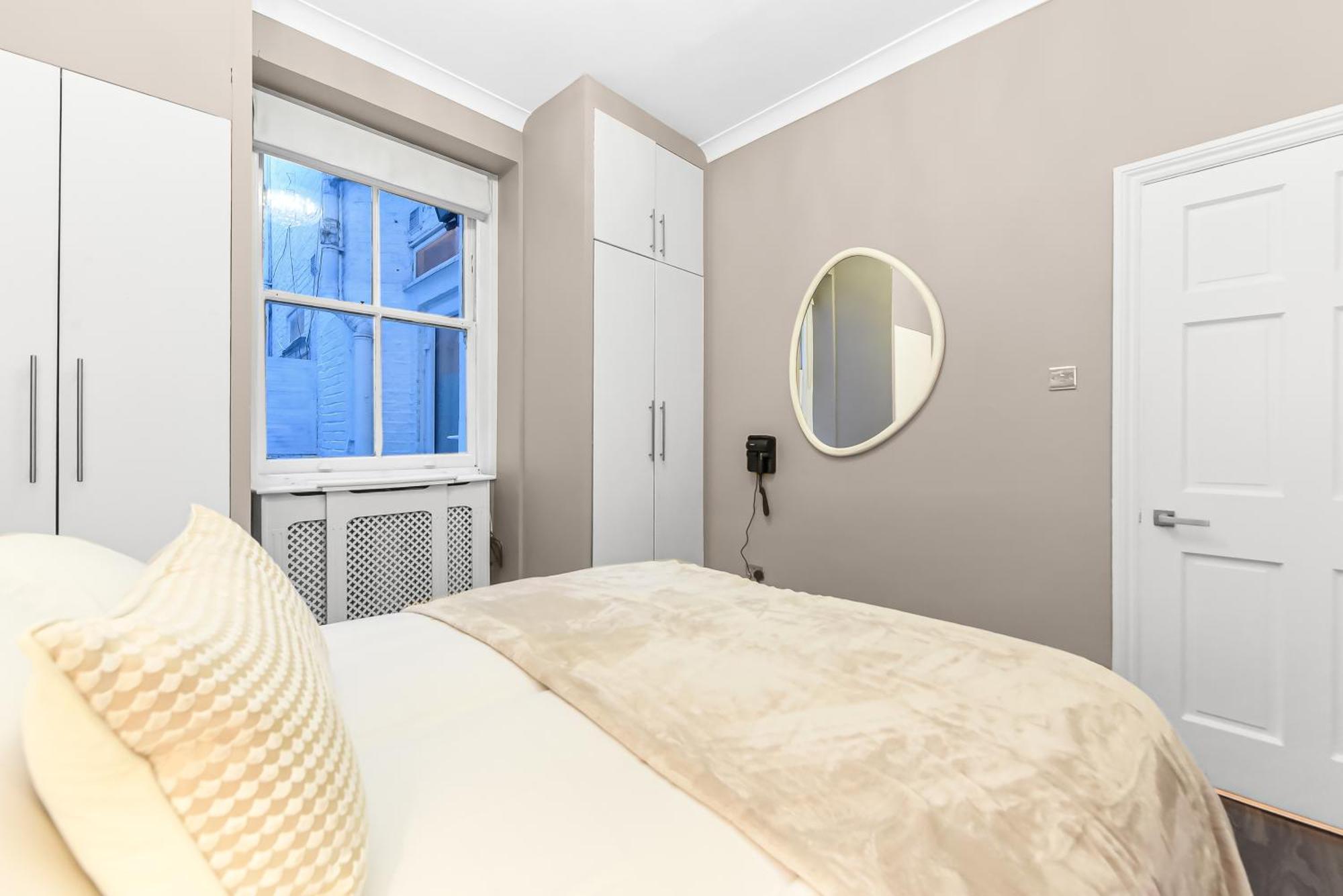 2br Collingham Place Earls Court