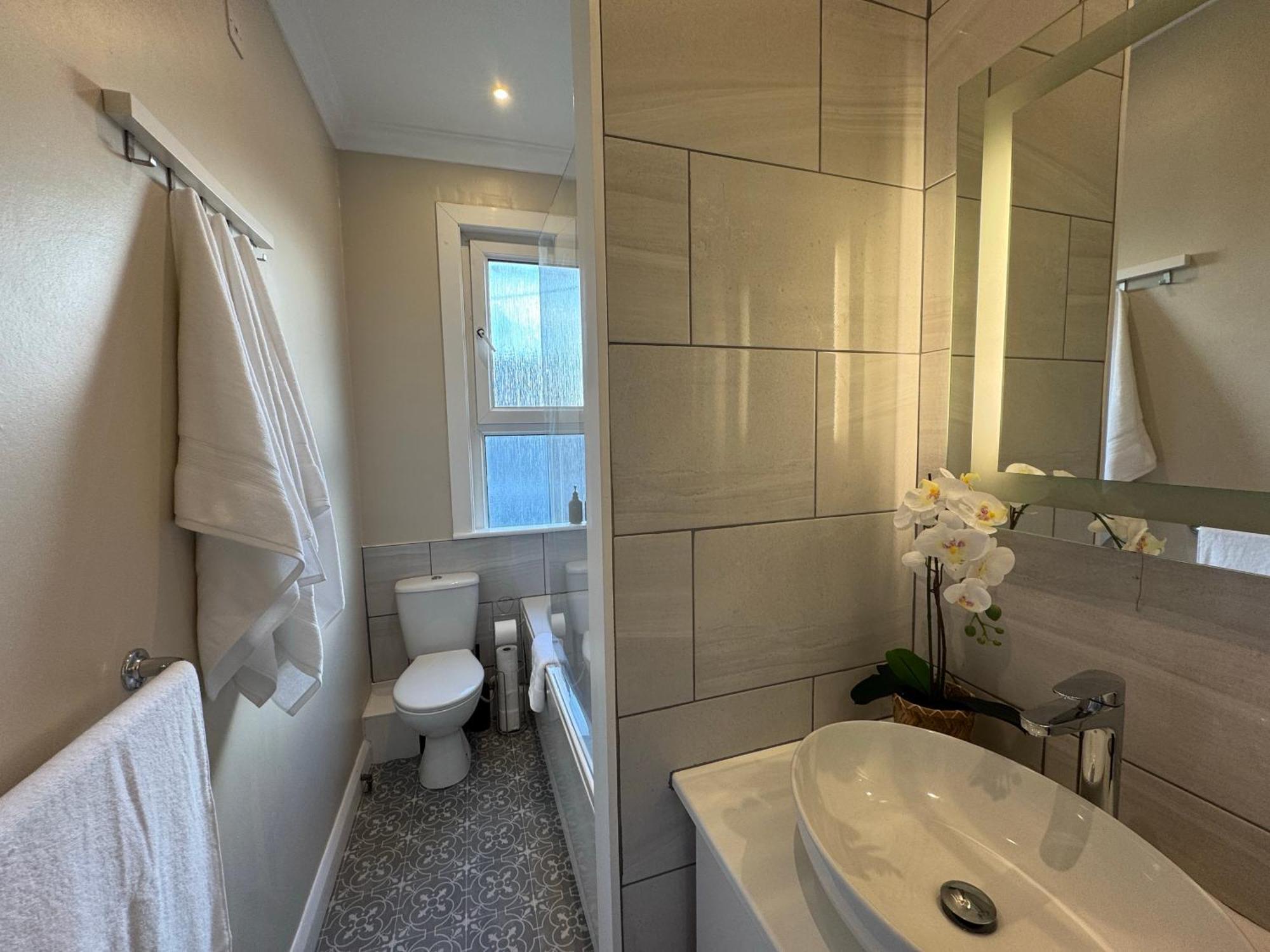 Modern 2 Bed Kensal Rise - Easy Access Londres