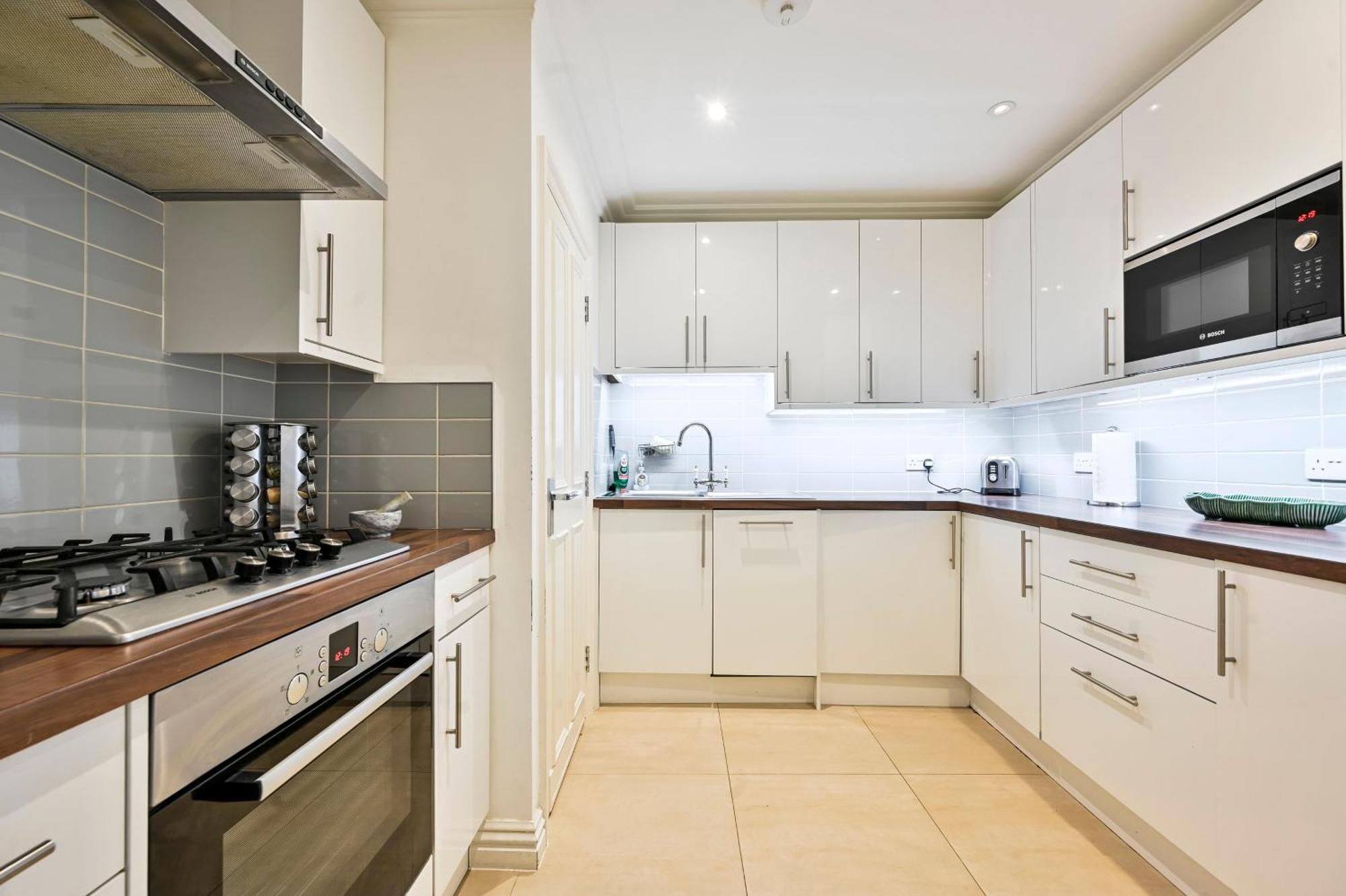 Beautifully Furnished Flat Near Hyde Park Londres