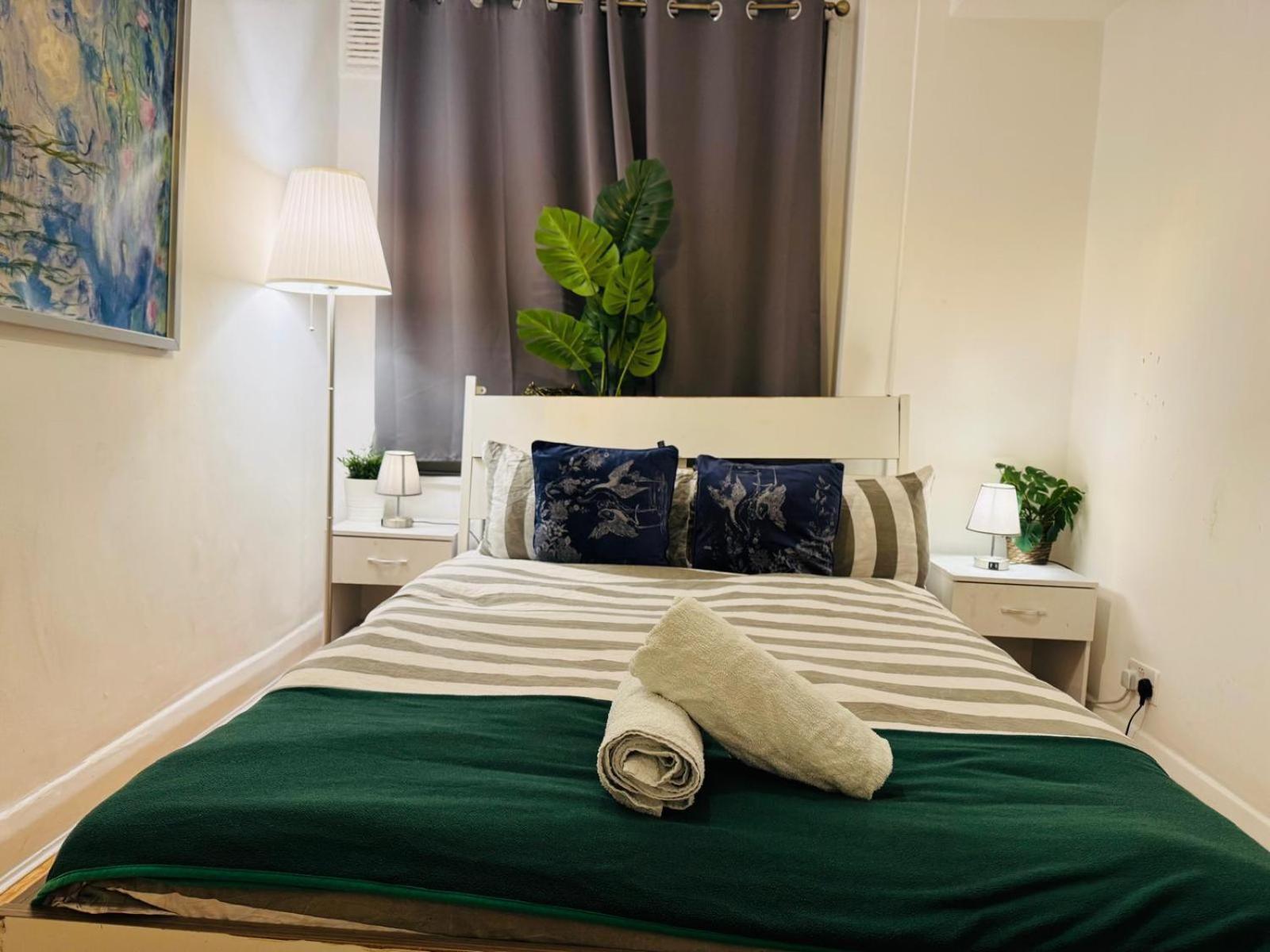 2 Bedroom Flat Hyde Park Appartement