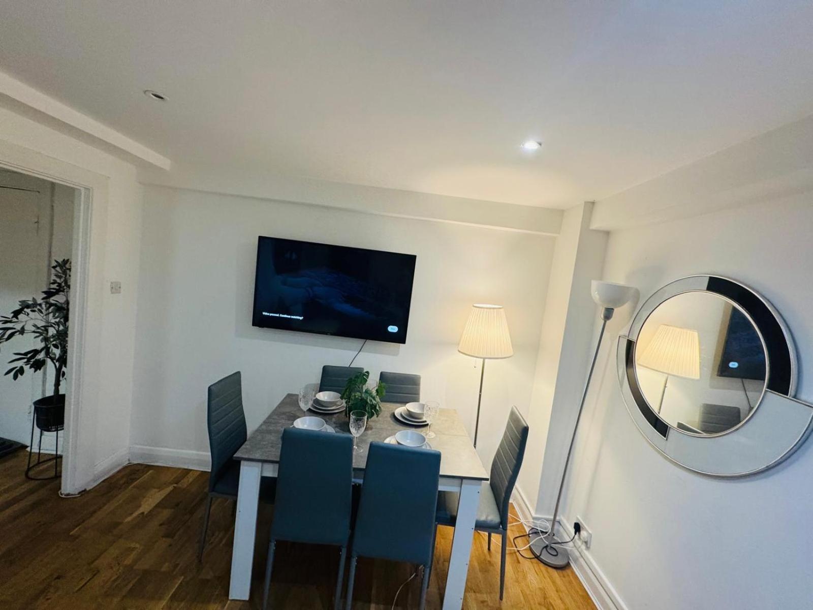 2 Bedroom Flat Hyde Park Appartement Londres