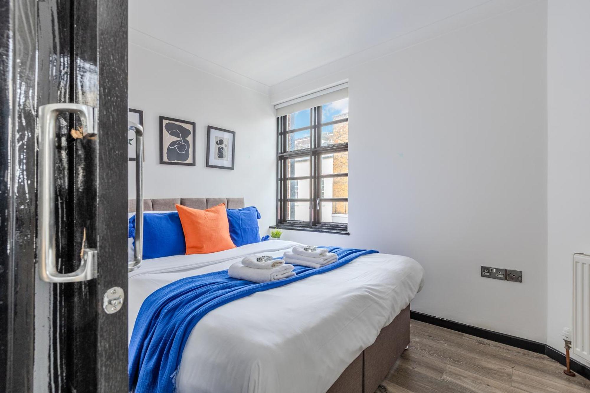 Langdon - Bouverie Place * Londen