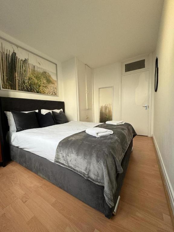 Comfortable Family Near Londres