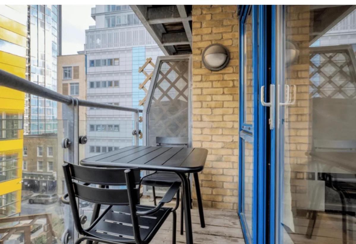 Appartement Londwell, The Wharfside Boutique, River Views & Balcony Londres