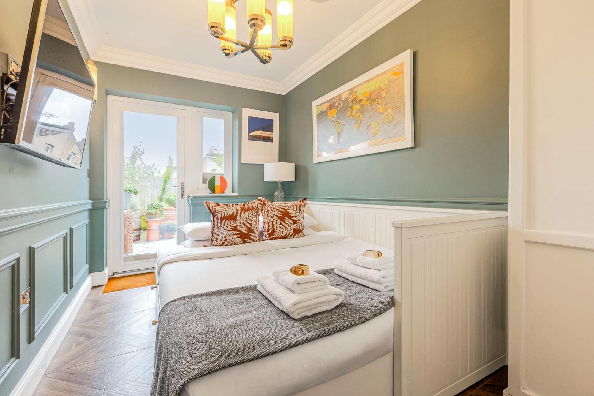Appartement Stylish 2br Flat W Gardn In Wood Green, 2 Min Tube *