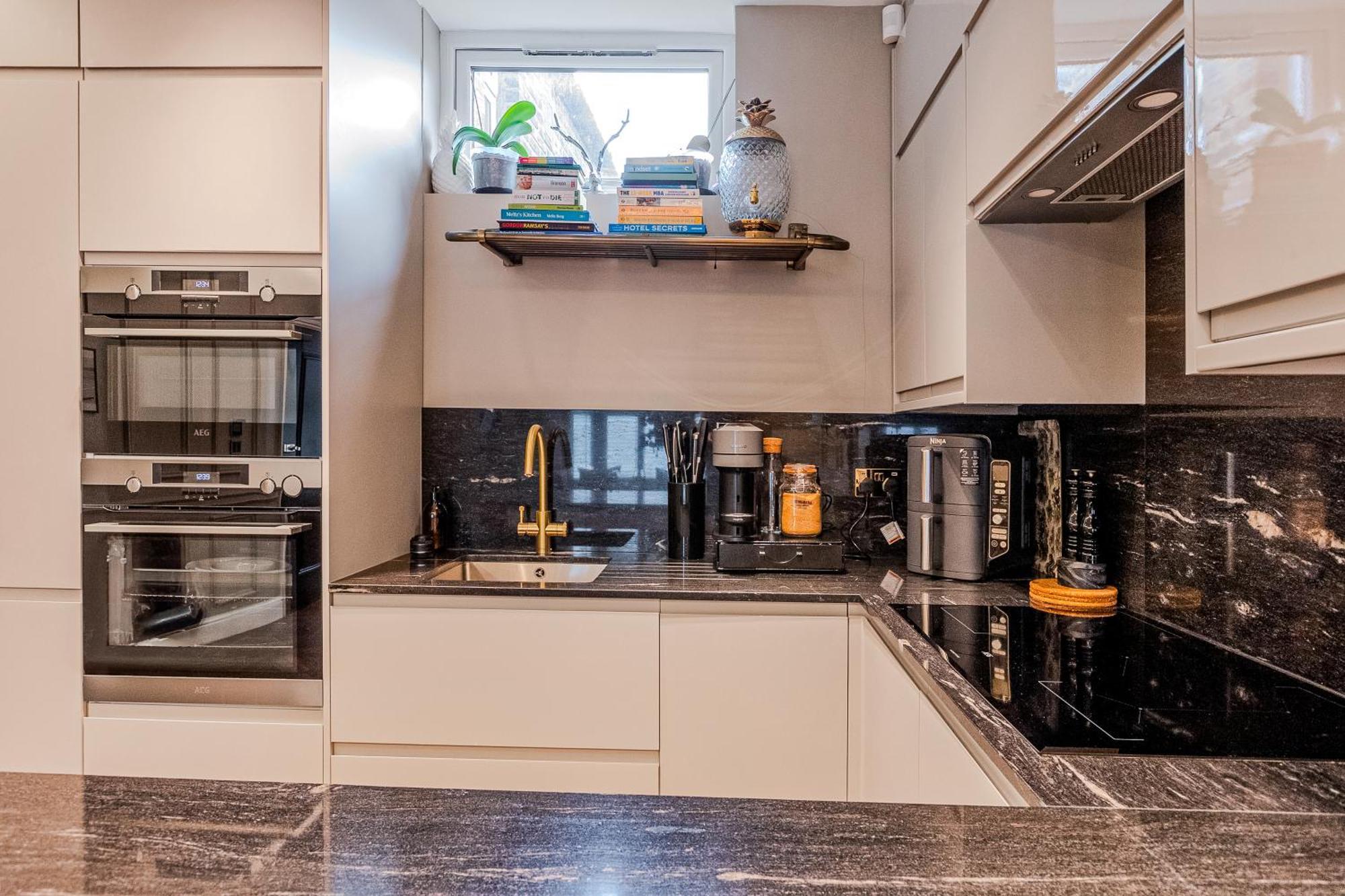 Stylish 2br Flat W Gardn In Wood Green, 2 Min Tube Appartement Londres