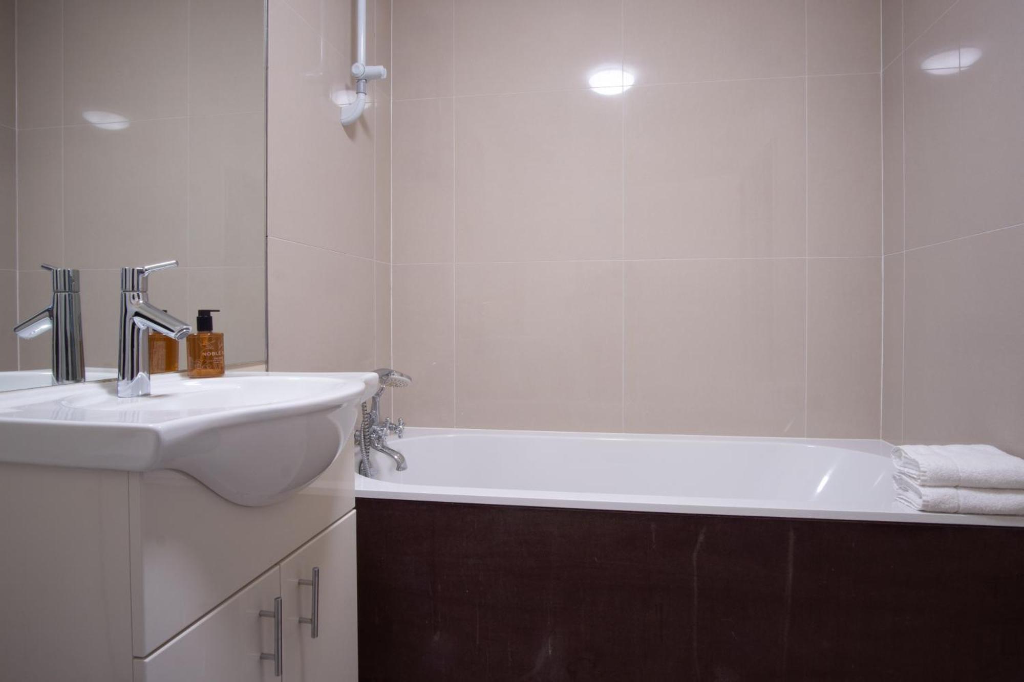 The Egerton - Serviced Apartamento