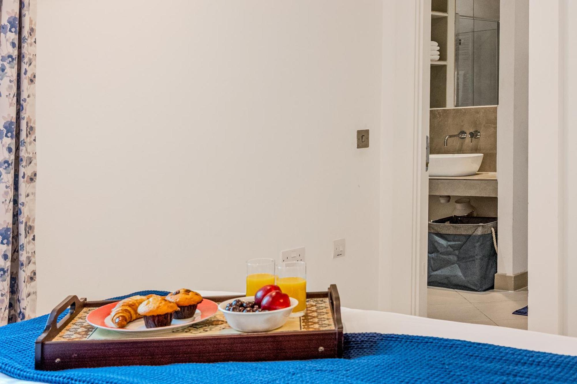 Bright 2br In Canary With Balcony Wharf, 5 Min Tube Appartement Londres