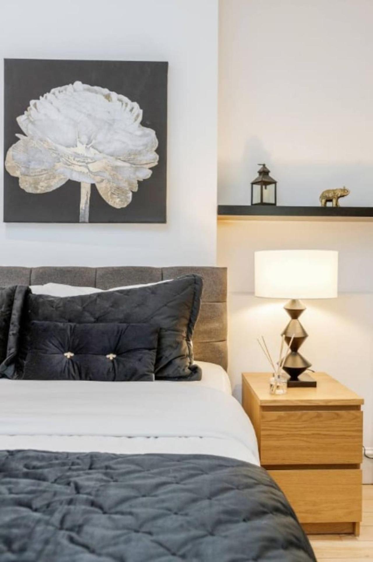 Modern 2-bed Flat In Earls Court Appartement Londen
