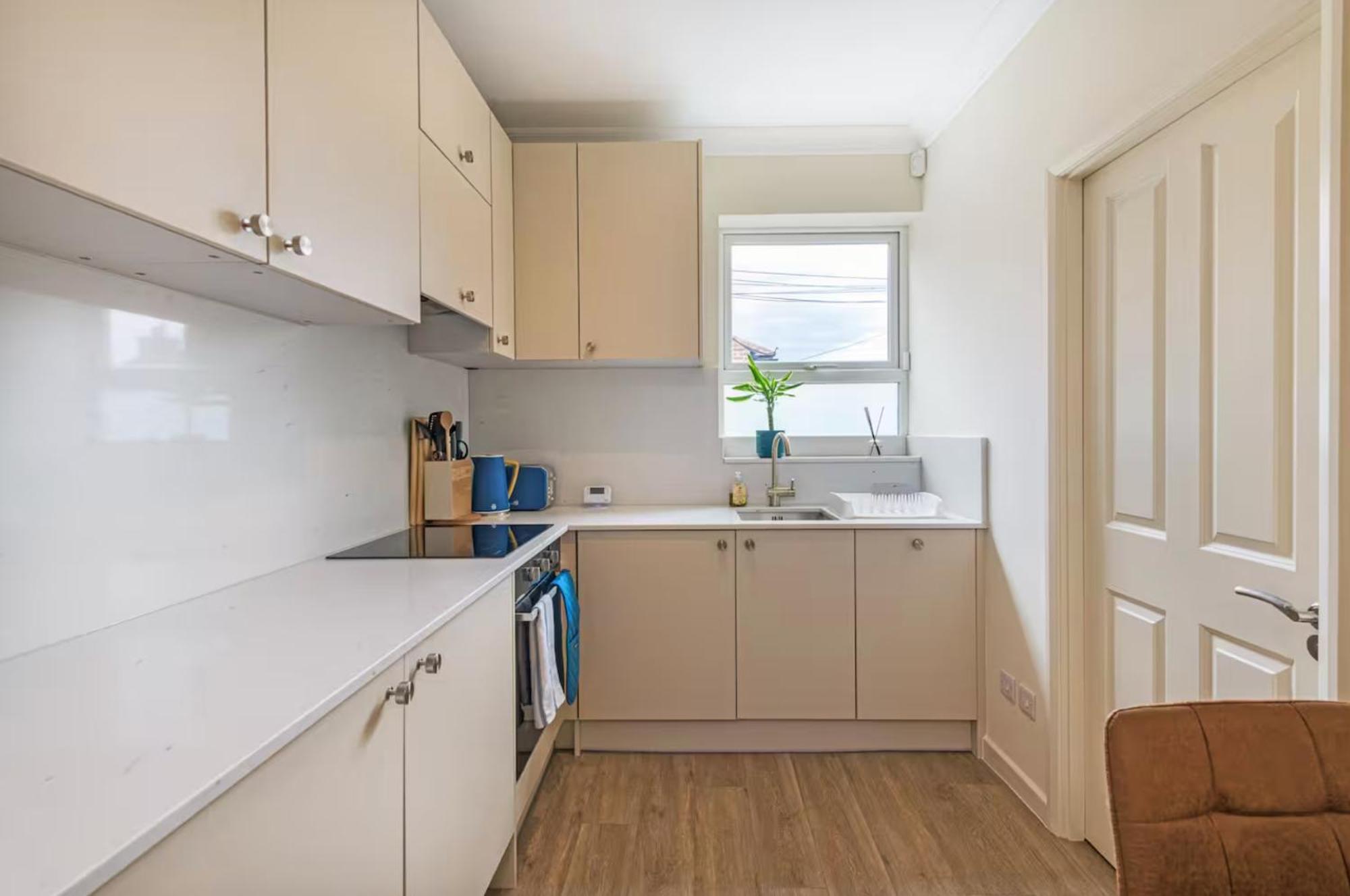 New 2bed - 20min To - Free Parking - Petsok Appartement *