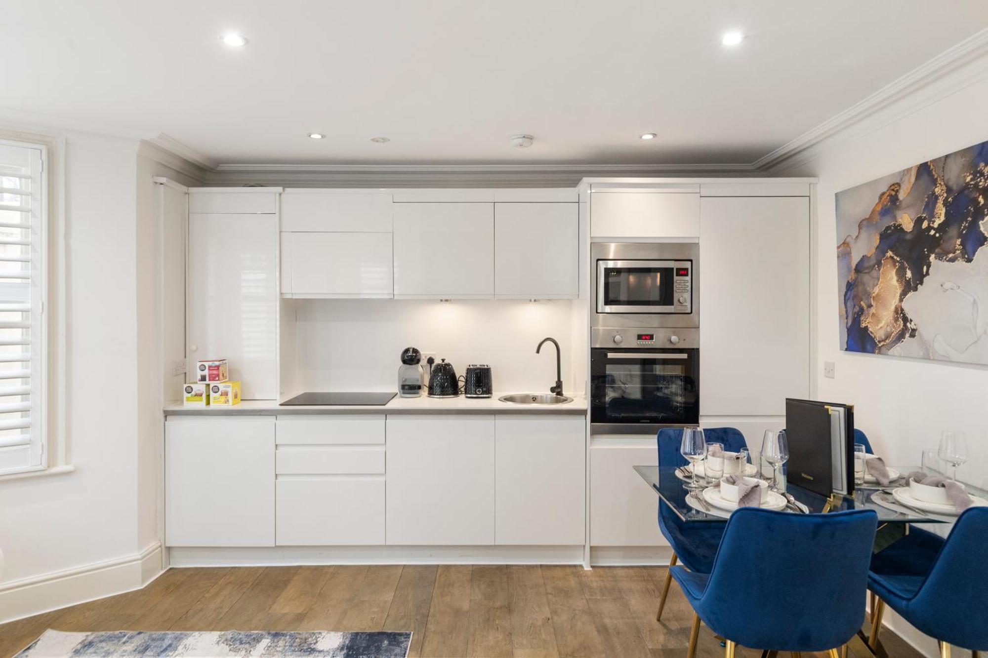 Appartement Stylish 2 Bedroom Flat In Prime Location Up To 5 Guests