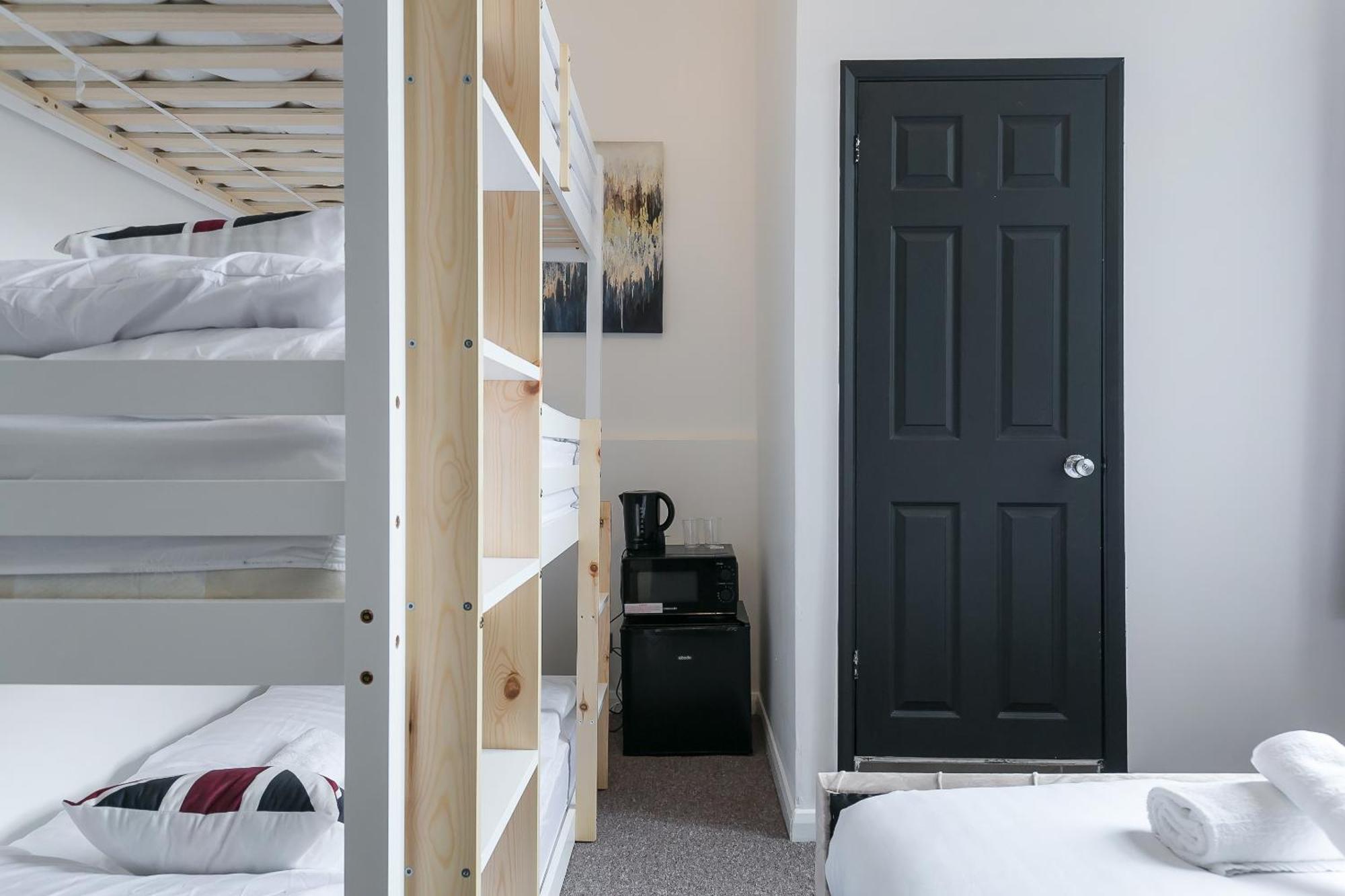King Cross Collective - By Aura Hostal