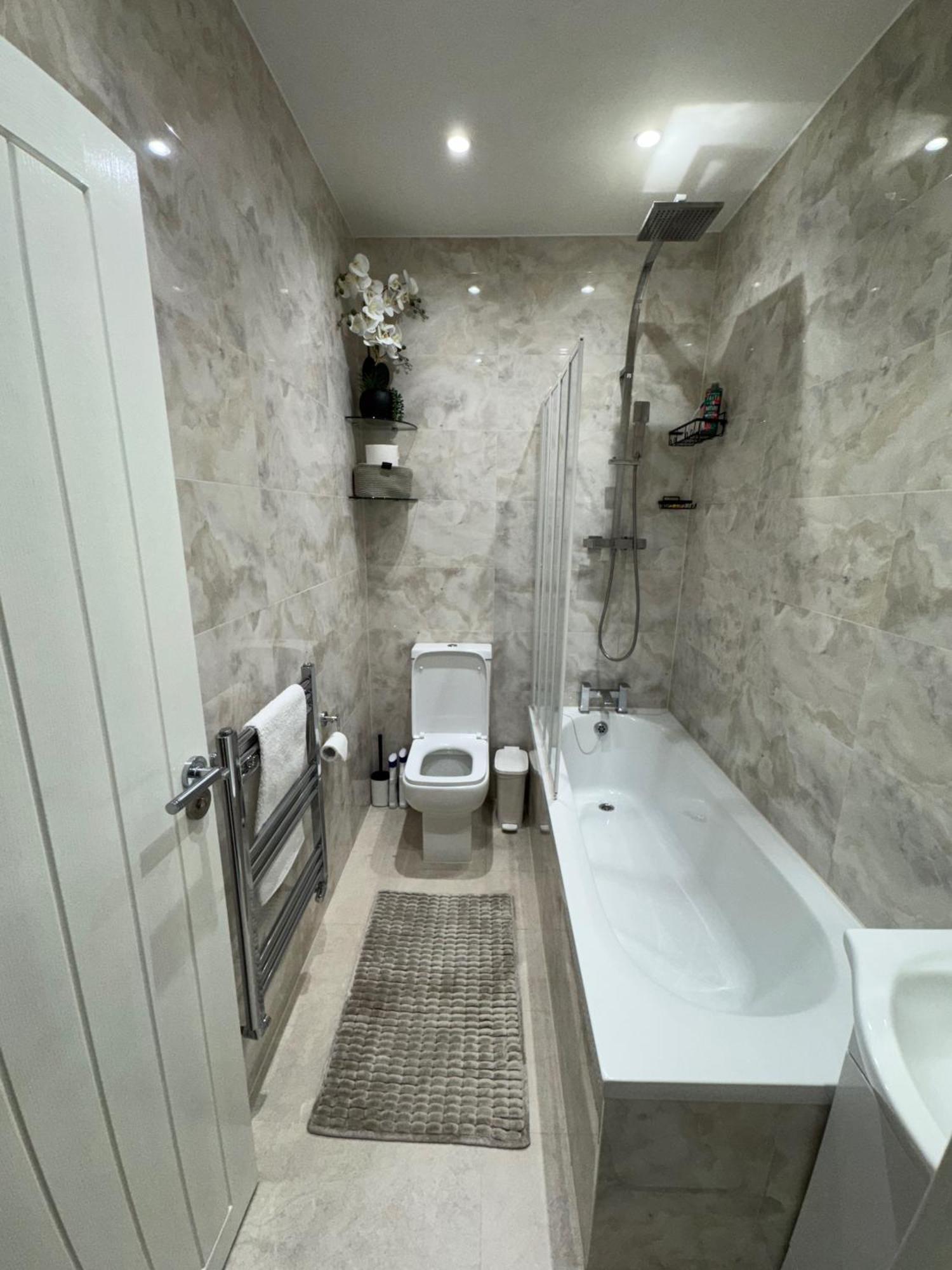 Cozy 2br-5guests-near Attractions-garden * Londres