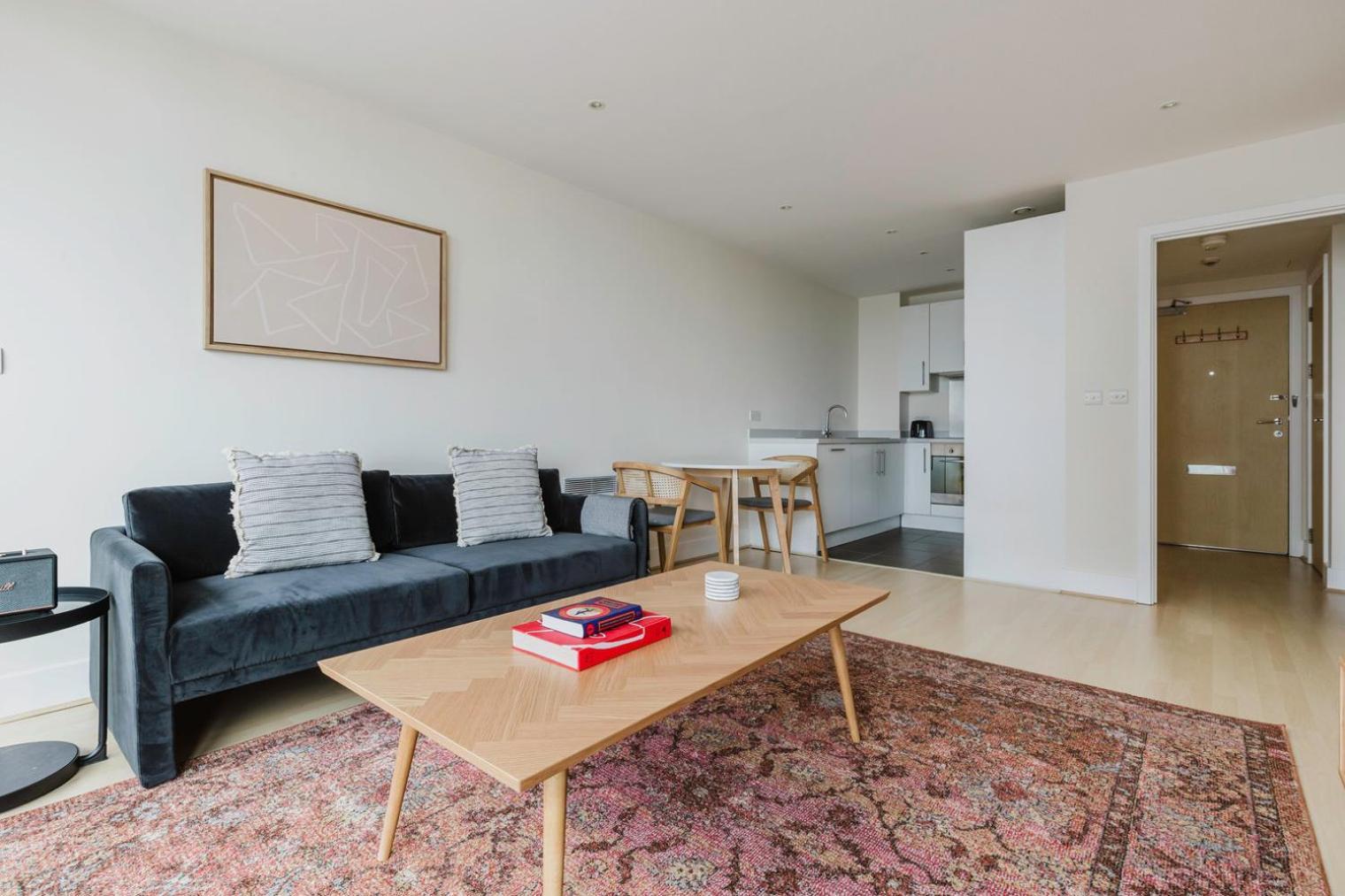 Blueground Nine Elms Doorman Furnished Lon-580 Appartement Londres