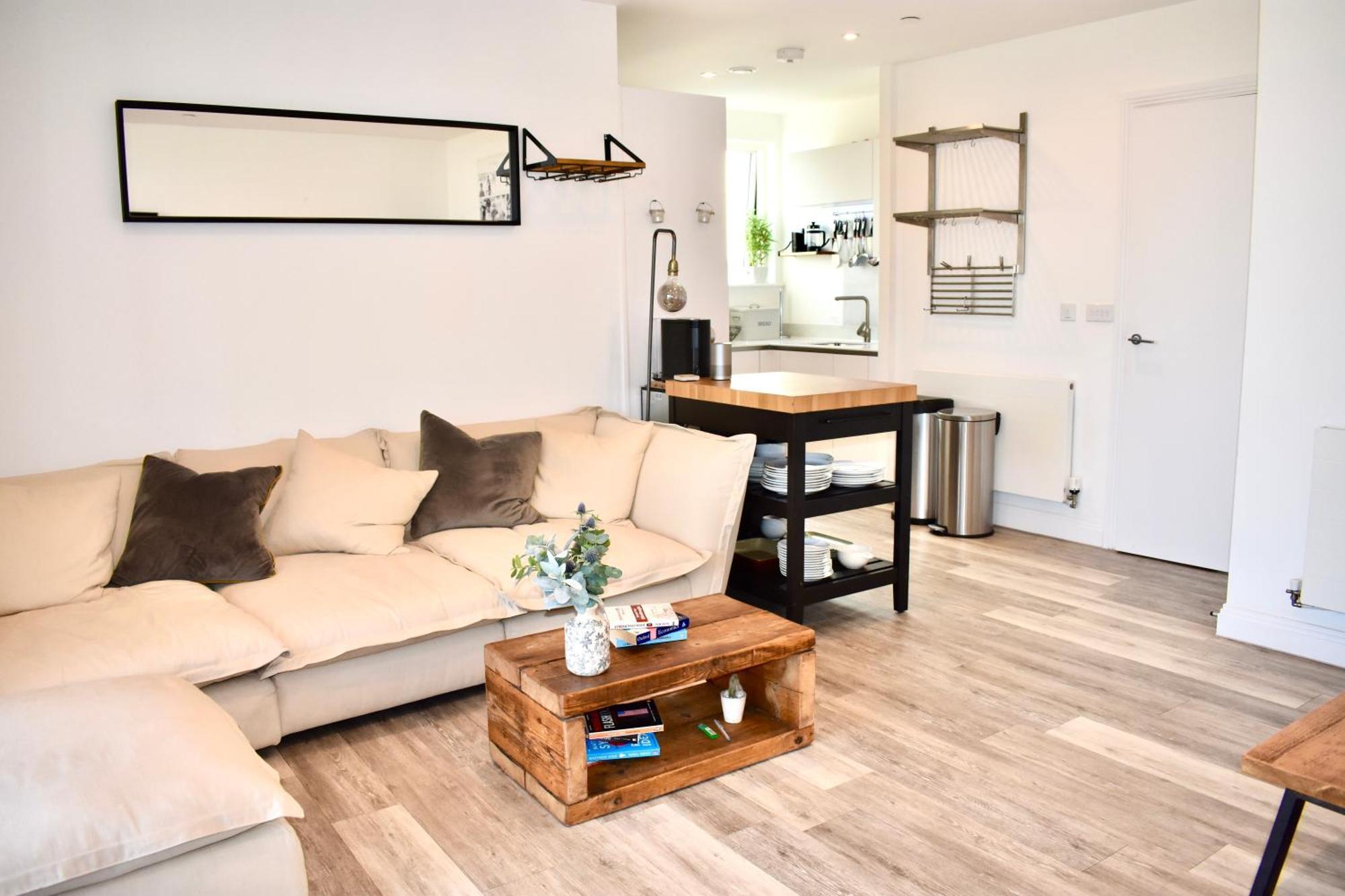 Balcony High End 2-bed Flat In Camberwell For 6 Long Term Appartement Londres