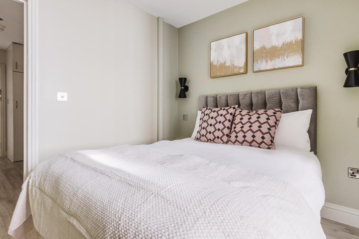 Blueground Bayswater Move-in-ready W Furniture Lon-588 * London