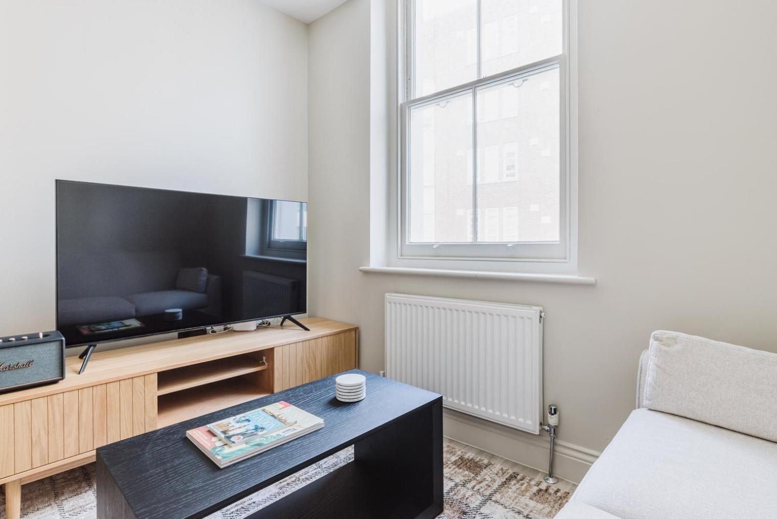 Blueground Bayswater Move-in-ready W Furniture Lon-588 * London