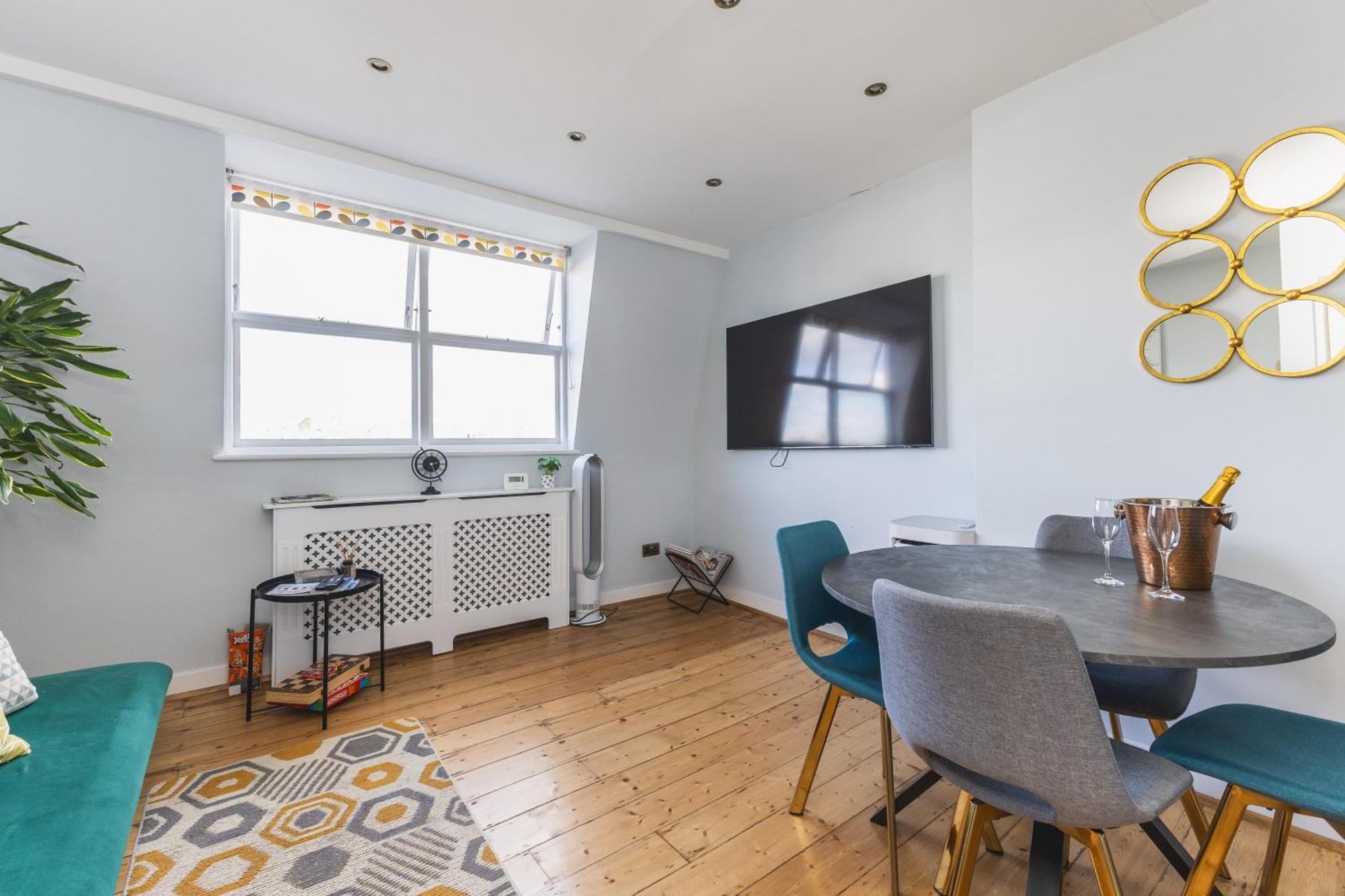Luxurious 1-bedroom In Kensington Apartment London