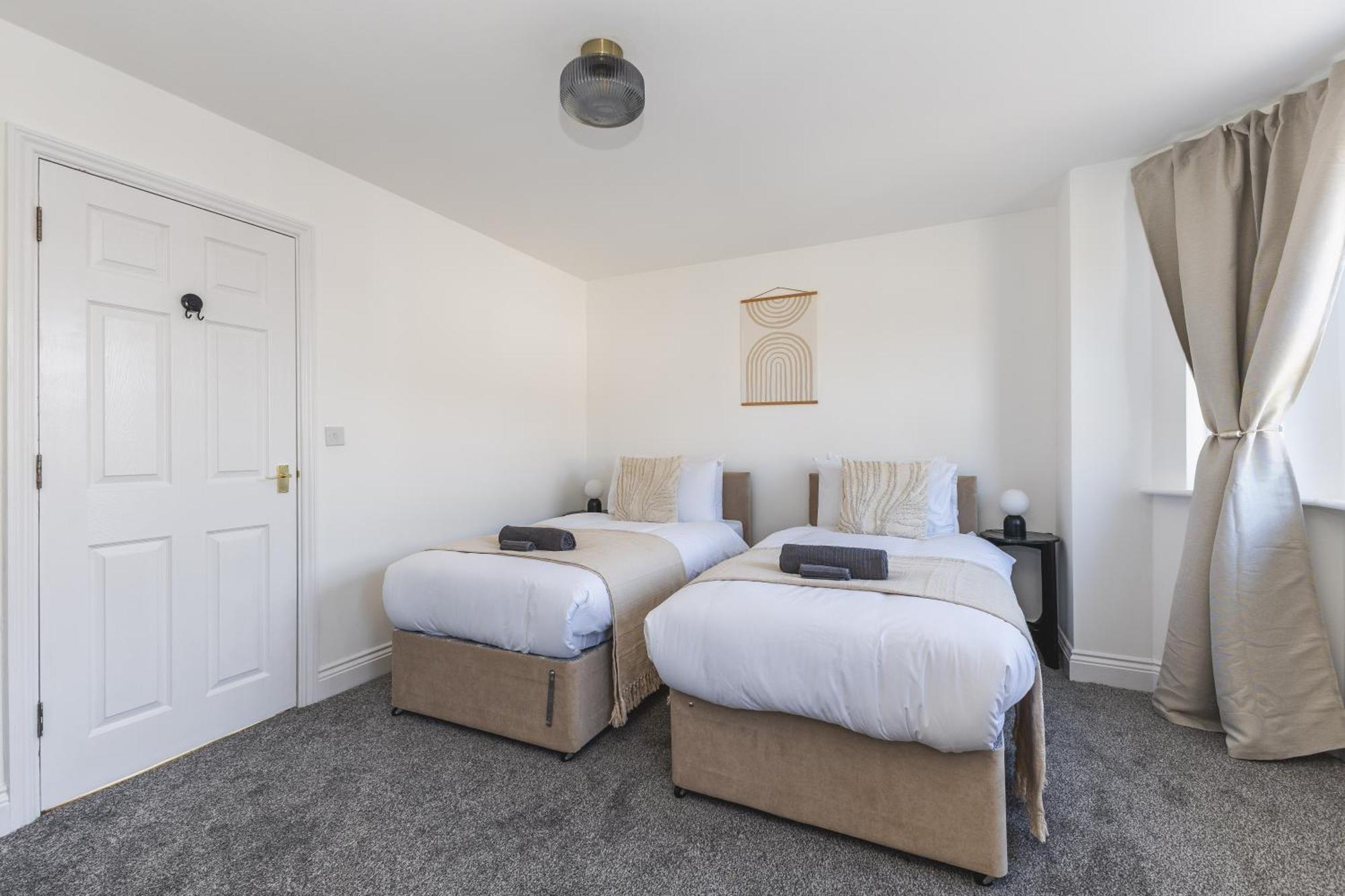 Arte Serviced Stratford - 3 Bedrooms 2 Bathrooms London, Stratford, Maryland, Free Parking, Garden, Weekly Or Monthly - Up To 8 Guests Londres