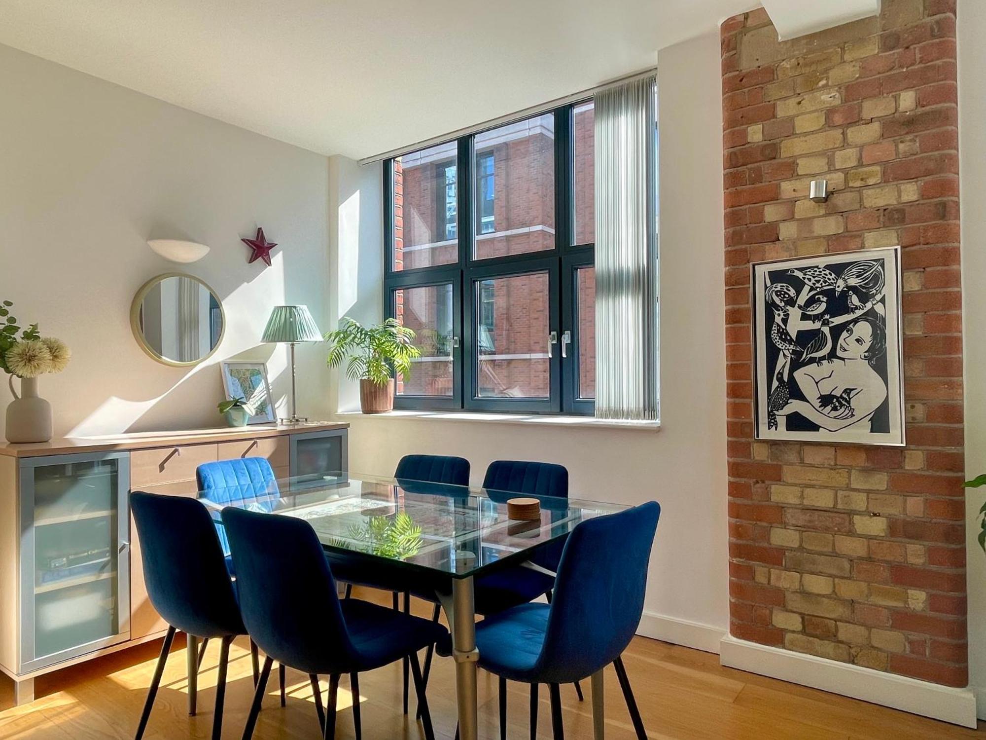 Spitalfields Sanctuary 2 Bed 2 Bath 100sqm Aprt London