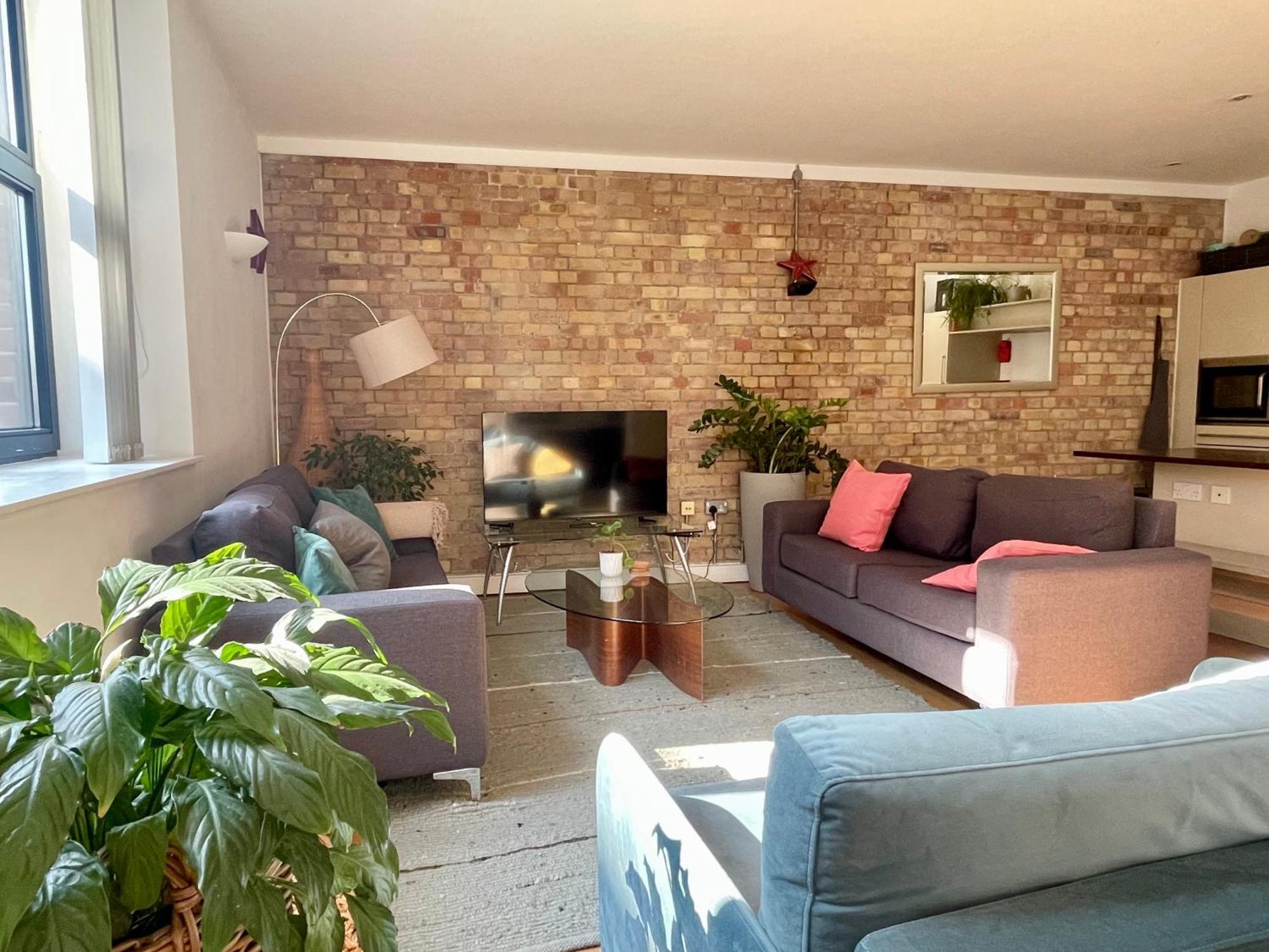 Spitalfields Sanctuary 2 Bed 2 Bath 100sqm Aprt London