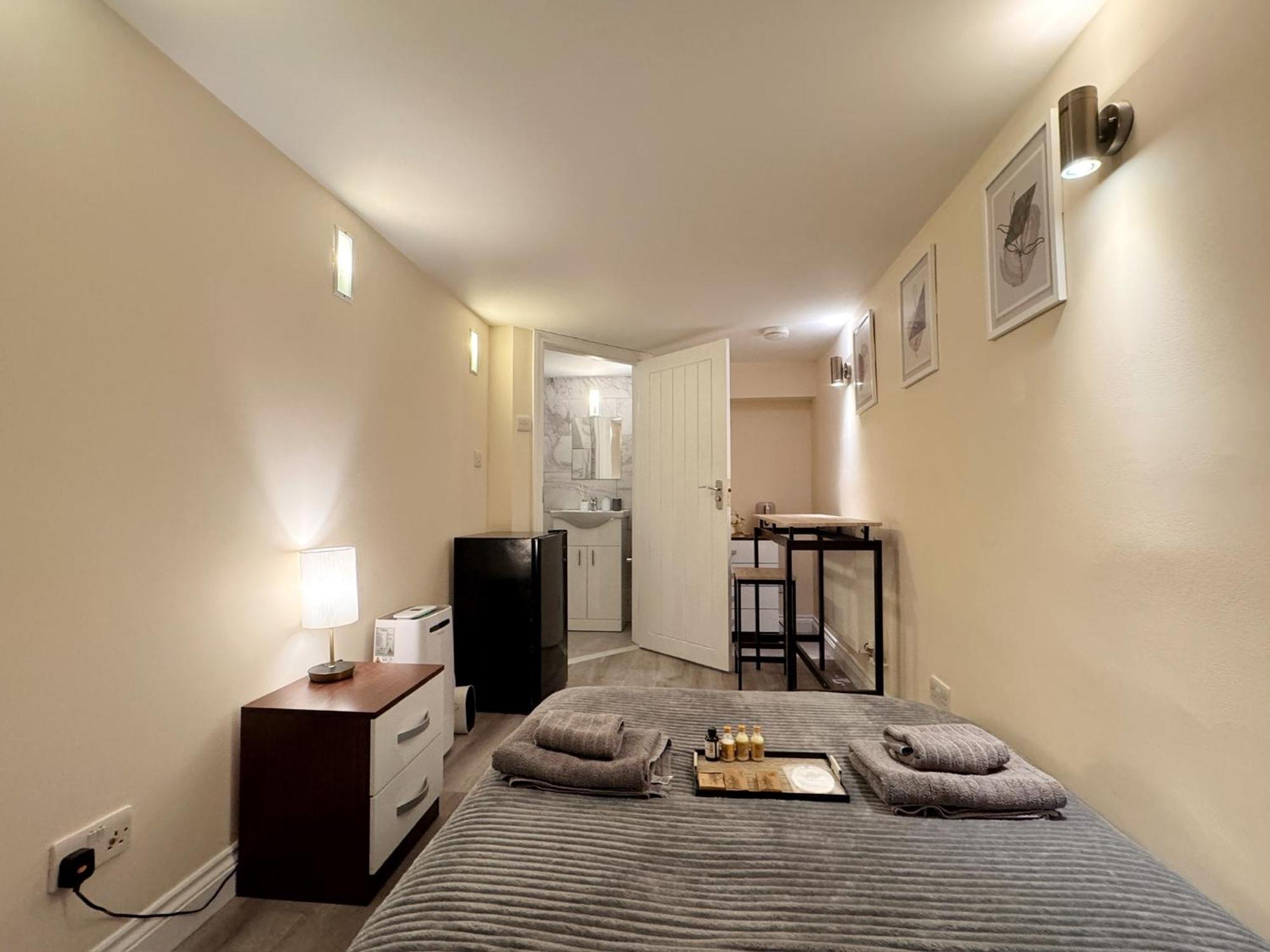 Sweet 3brs House Close To Oxford & Soho Londen