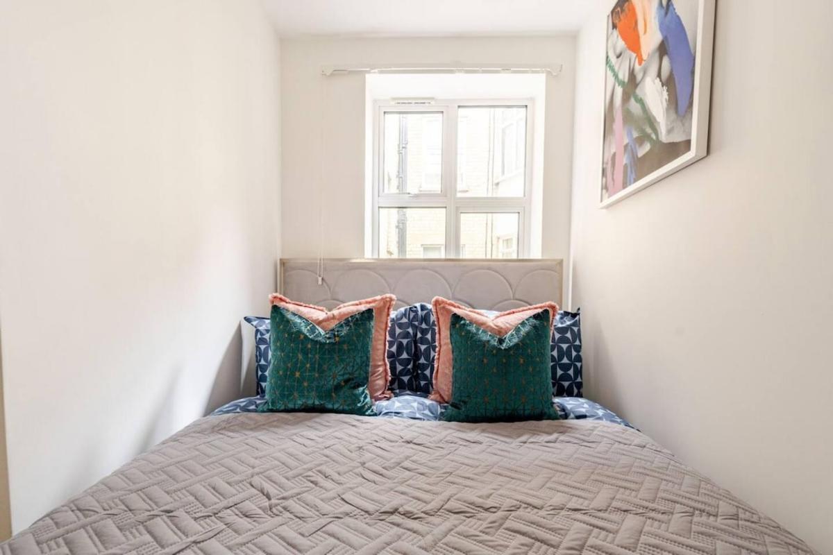 Exquisite 5 Bed Penthouse Appartement