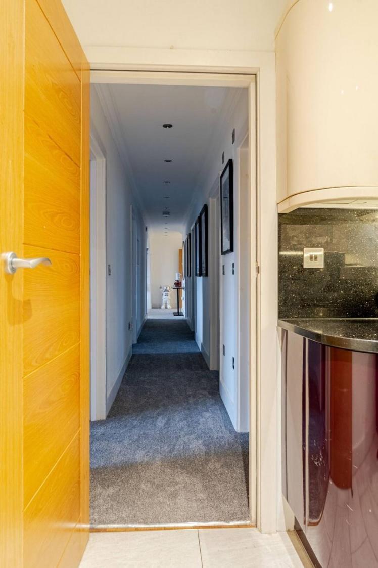 Exquisite 5 Bed Penthouse Londres