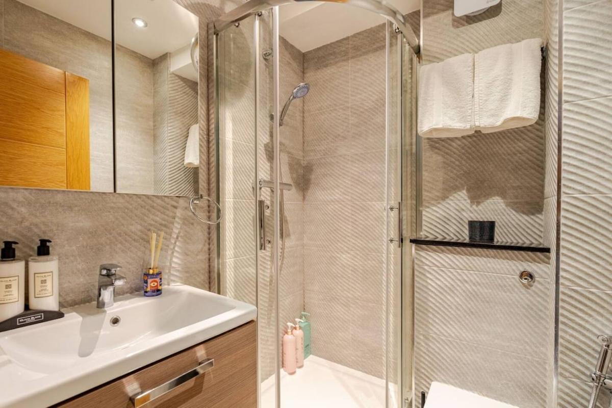 Exquisite 5 Bed Penthouse Londres