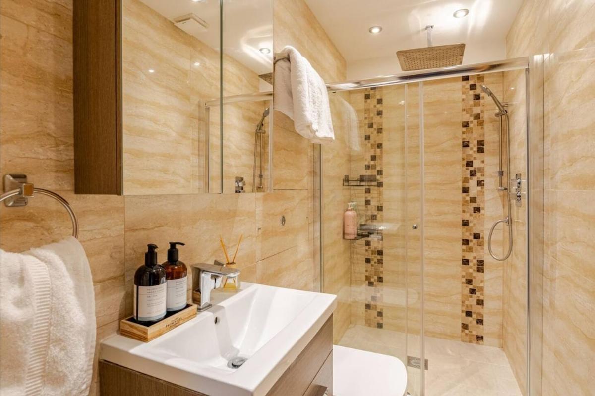 Appartement Exquisite 5 Bed Penthouse