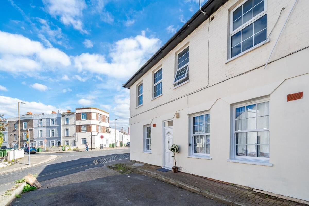 Appartement Family Near 02 Arena, Excel Centre With Parking