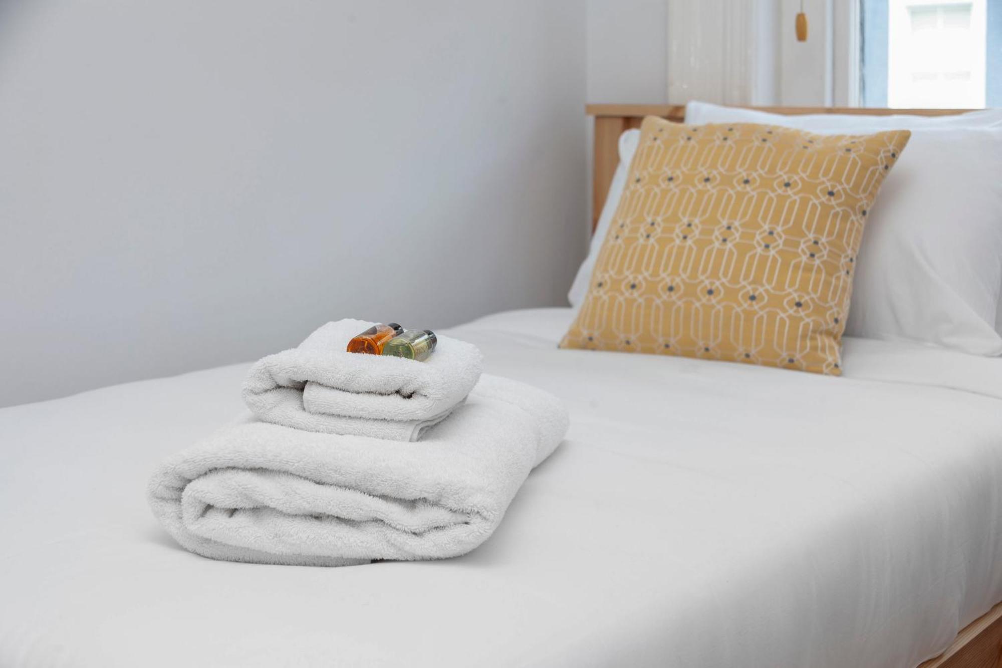 Appartement Beautiful Comfy 2 Bdr With Balcony, Chelsea *