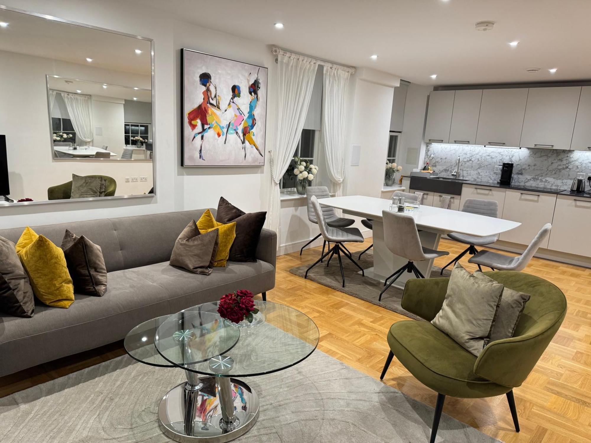 High Deluxe Standard Flat For 6 People In The Heart Of Appartement *