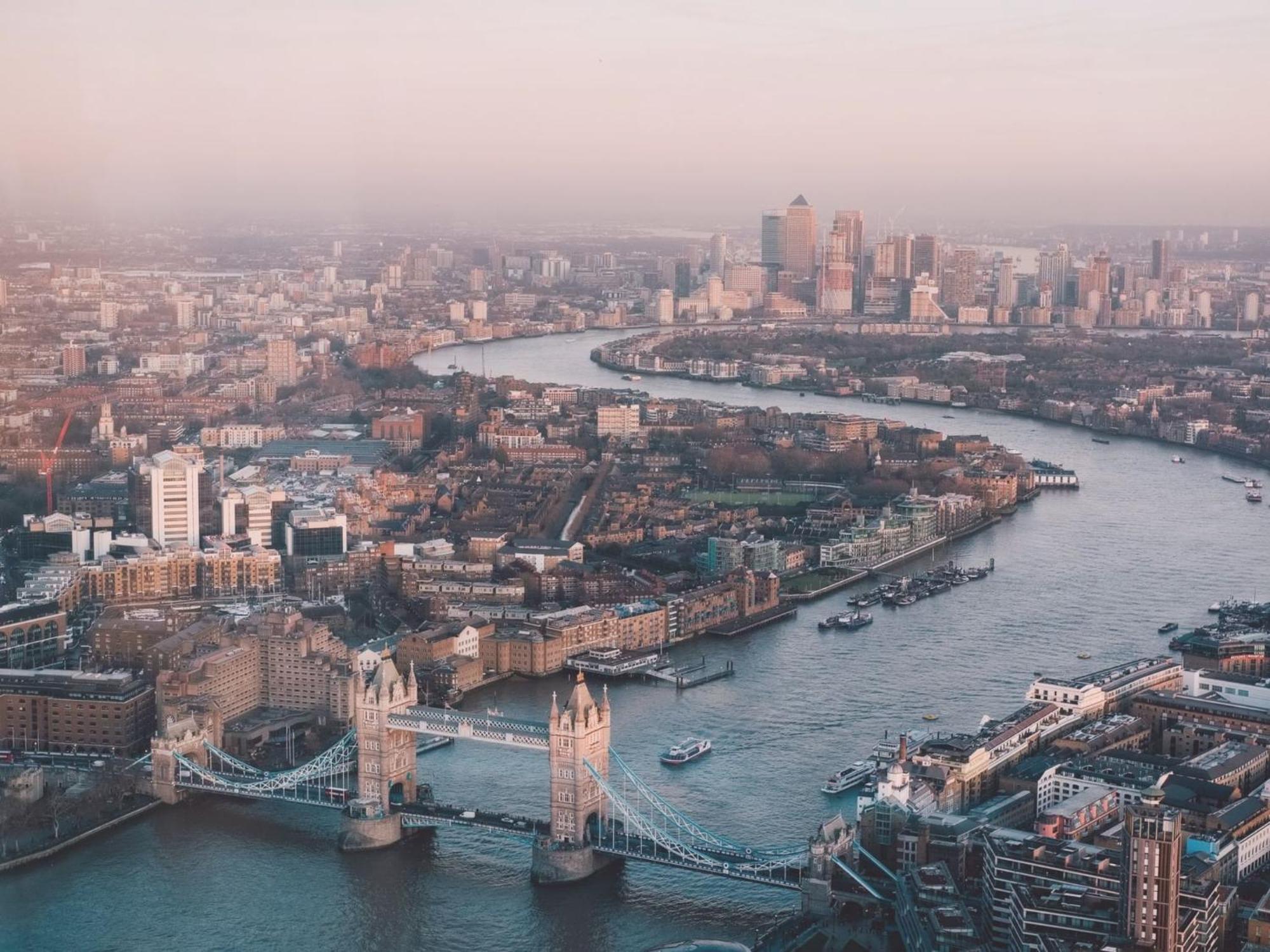 Monroe - Entire In - Prime Location Apartment London