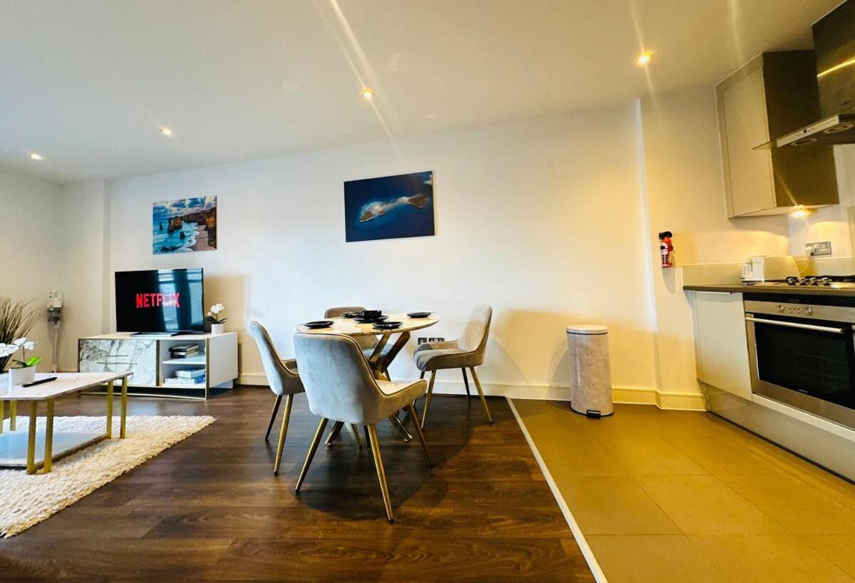 Zone 1 4 Mins From Major Station Appartement *