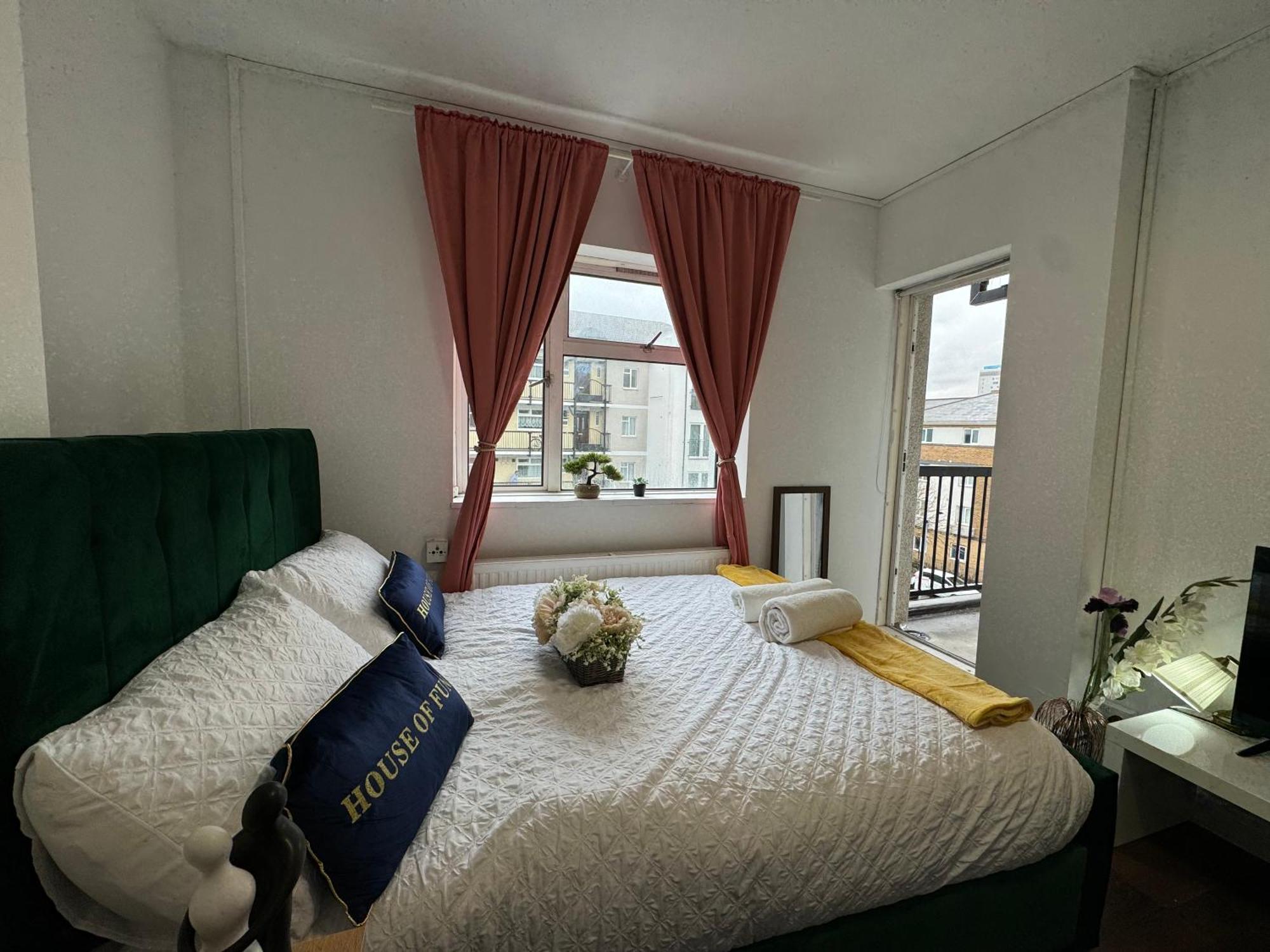 Lovely 1bedroom For 6ppl In Whitechapel, 1min Away To Dlr Station Londres