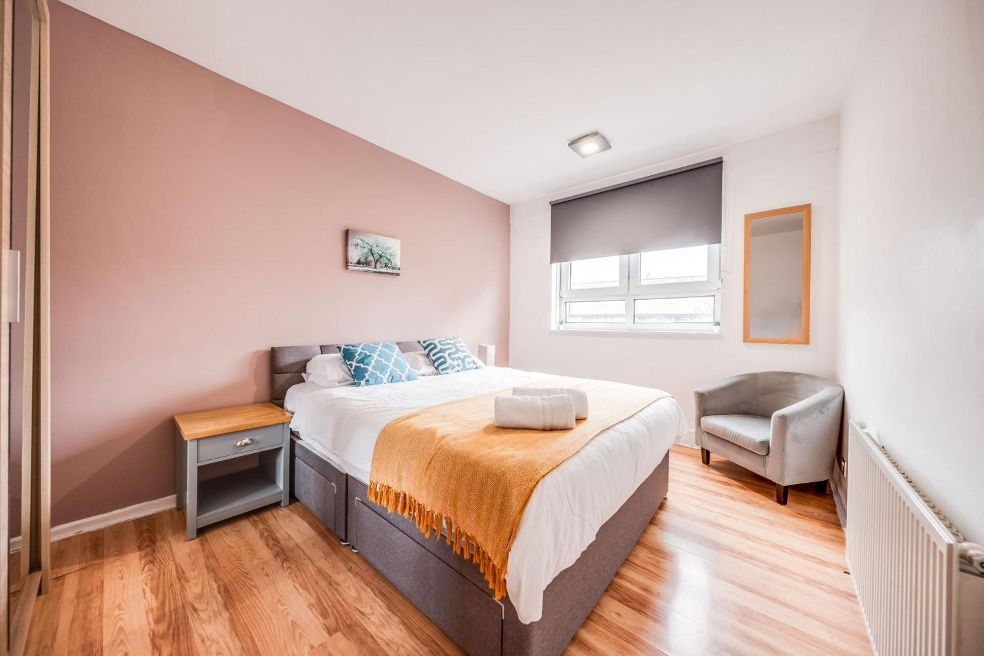 Leo's Place In Mile End 2 Double Beds, 1 Bunk Bed, Max 6, Spacious, Ideal For Families * Londres