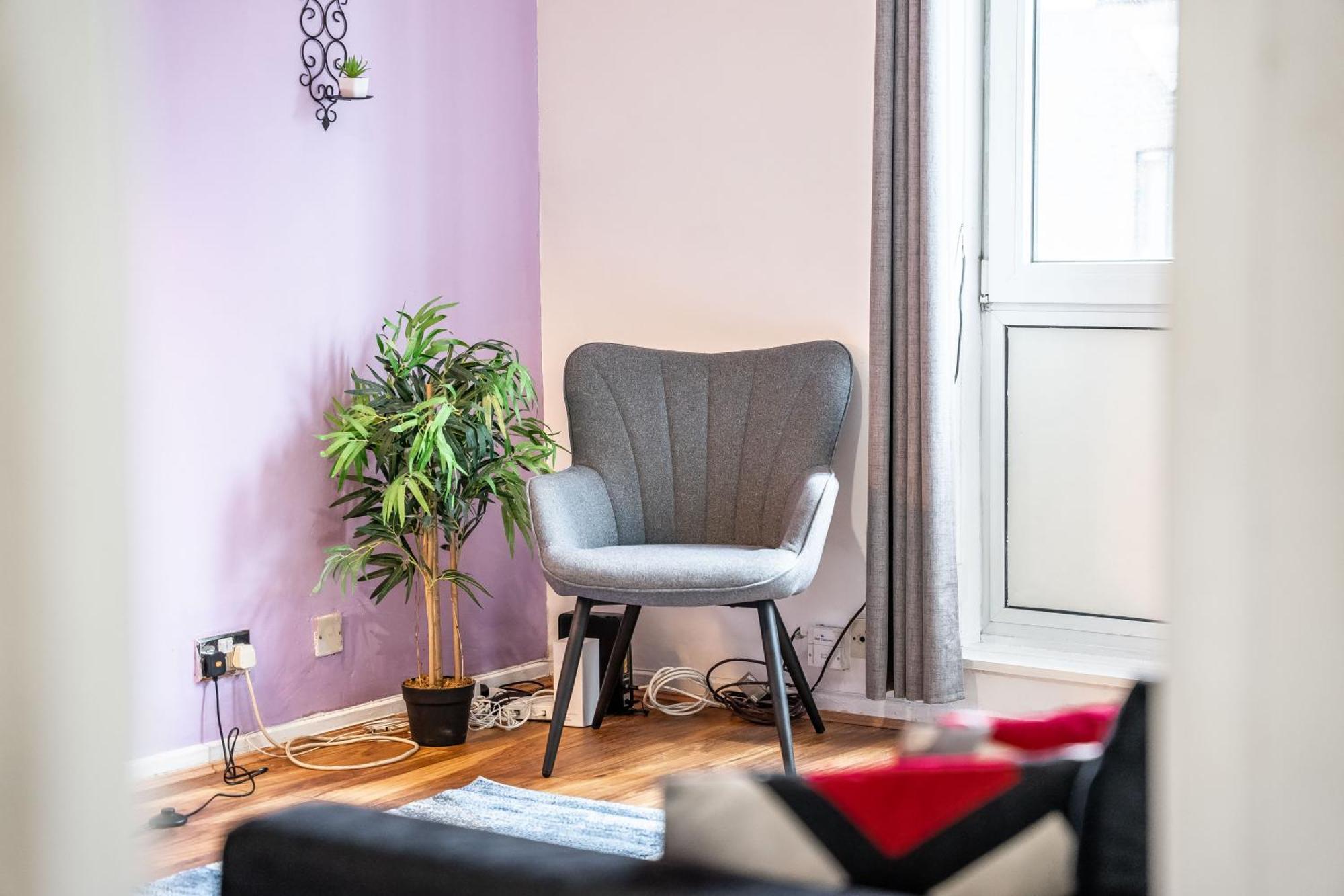 Leo's Place In Mile End 2 Double Beds, 1 Bunk Bed, Max 6, Spacious, Ideal For Families Londres